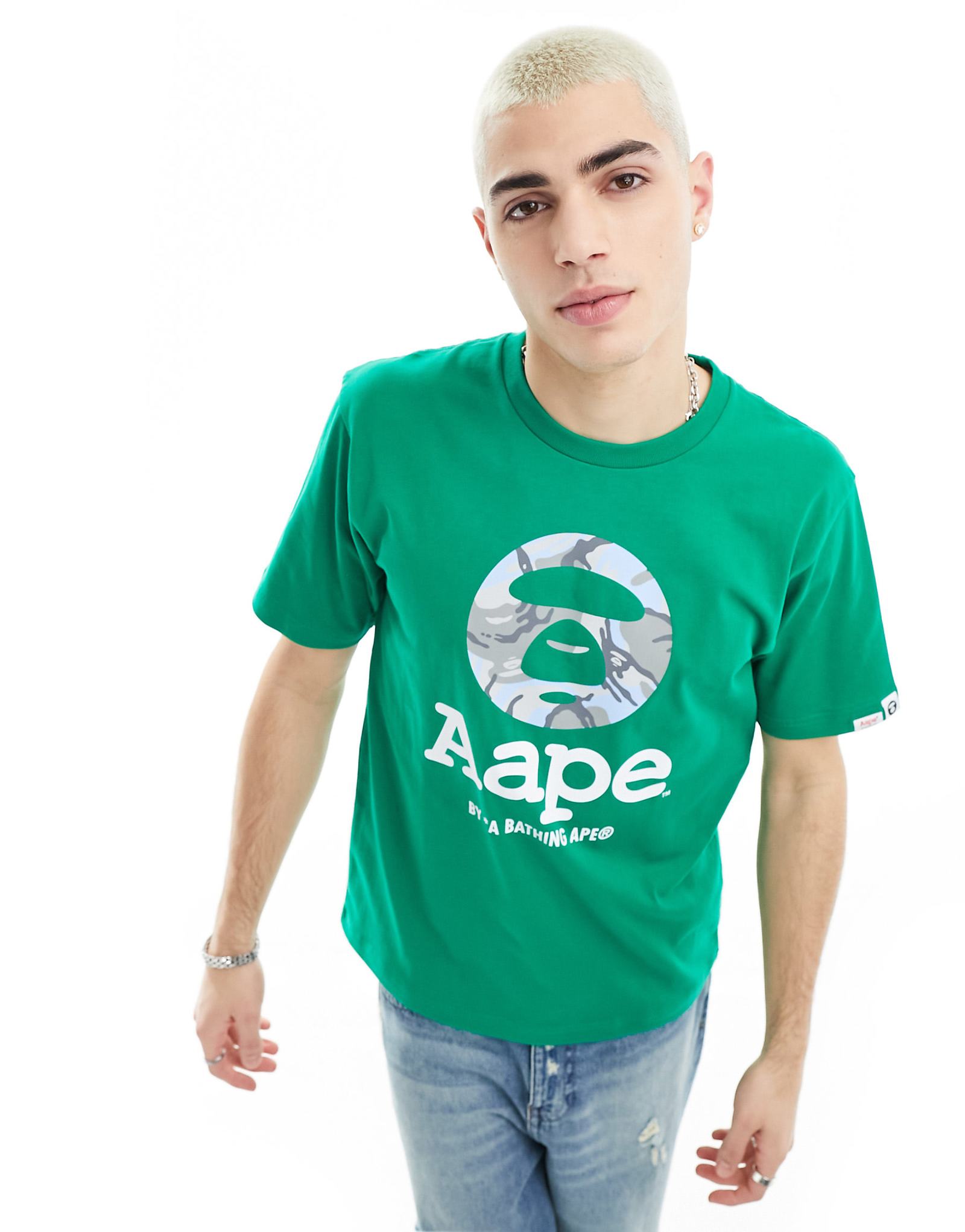Футболка Aape By A Bathing Ape обычного кроя с коротким рукавом и принтом спереди зеленого цвета 8990₽