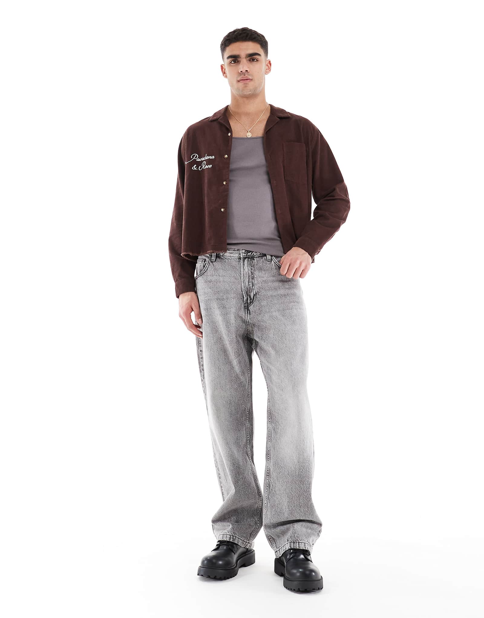 Мешковатые джинсы Bershka серого цвета