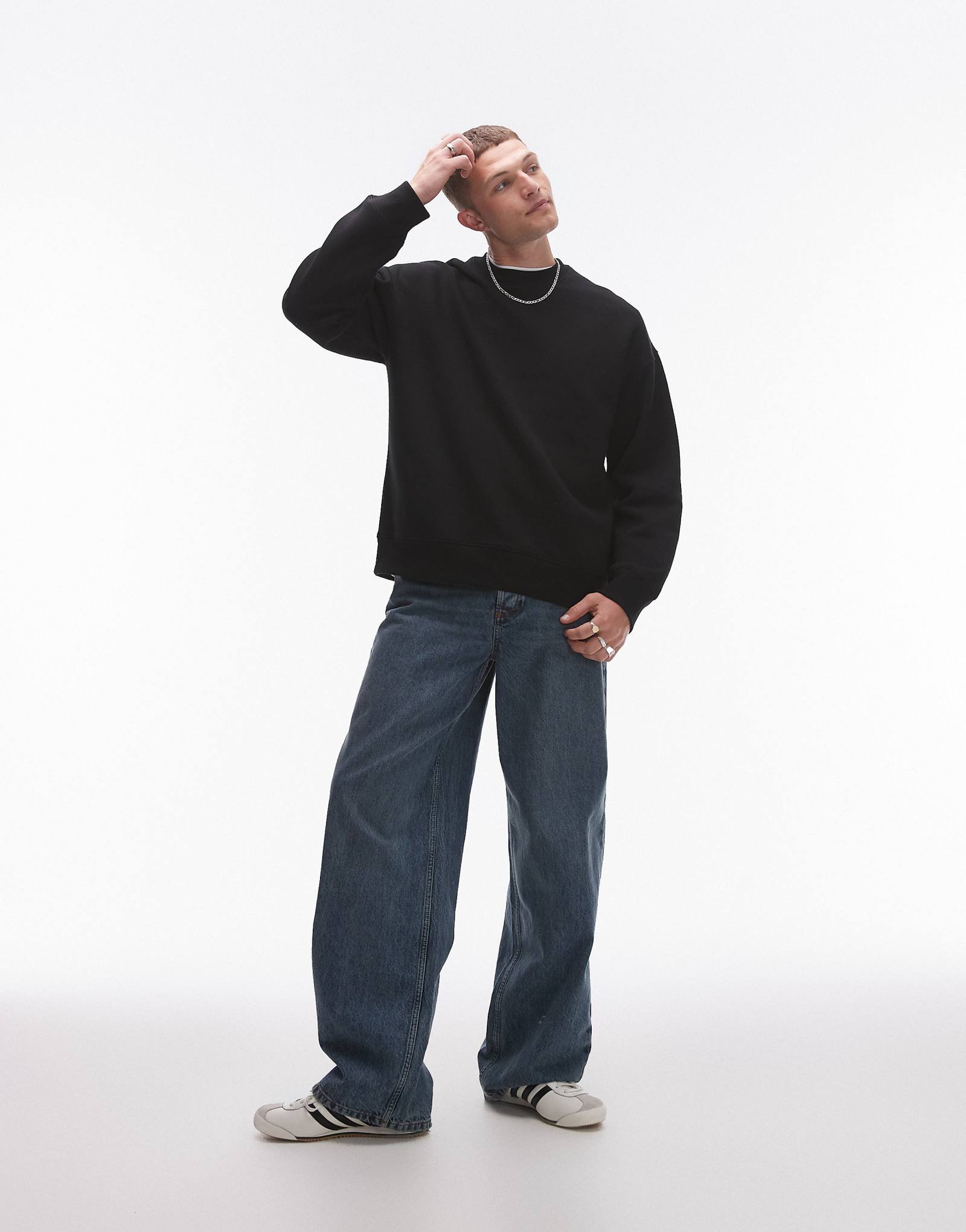 Толстовка Topman oversize fit черного цвета 2790₽