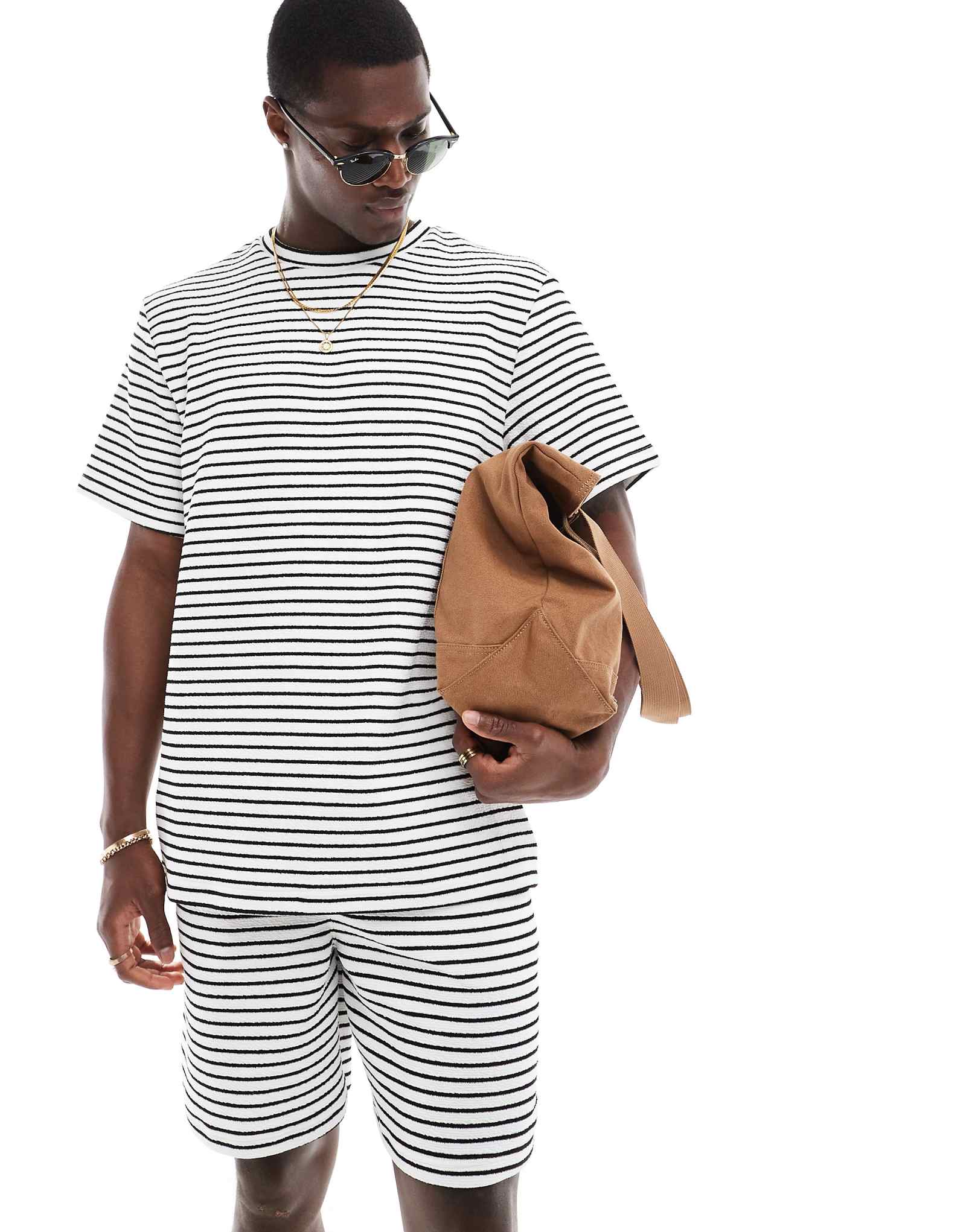 Пляжная рубашка South Beach в черно-белую фактурную полоску - часть комплекта 8890₽