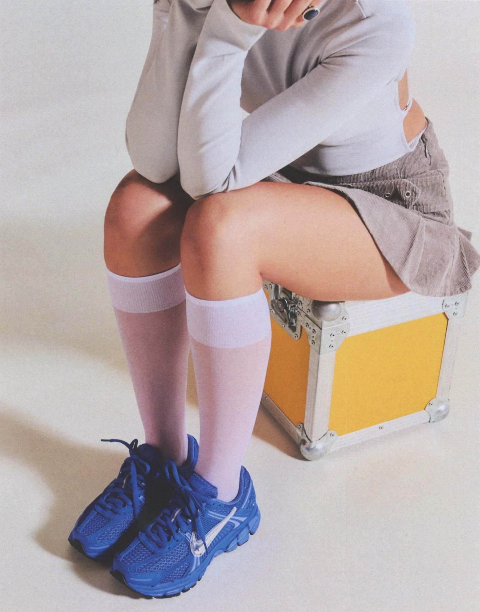 Кроссовки Nike Zoom Vomero 5 синего цвета 29390₽