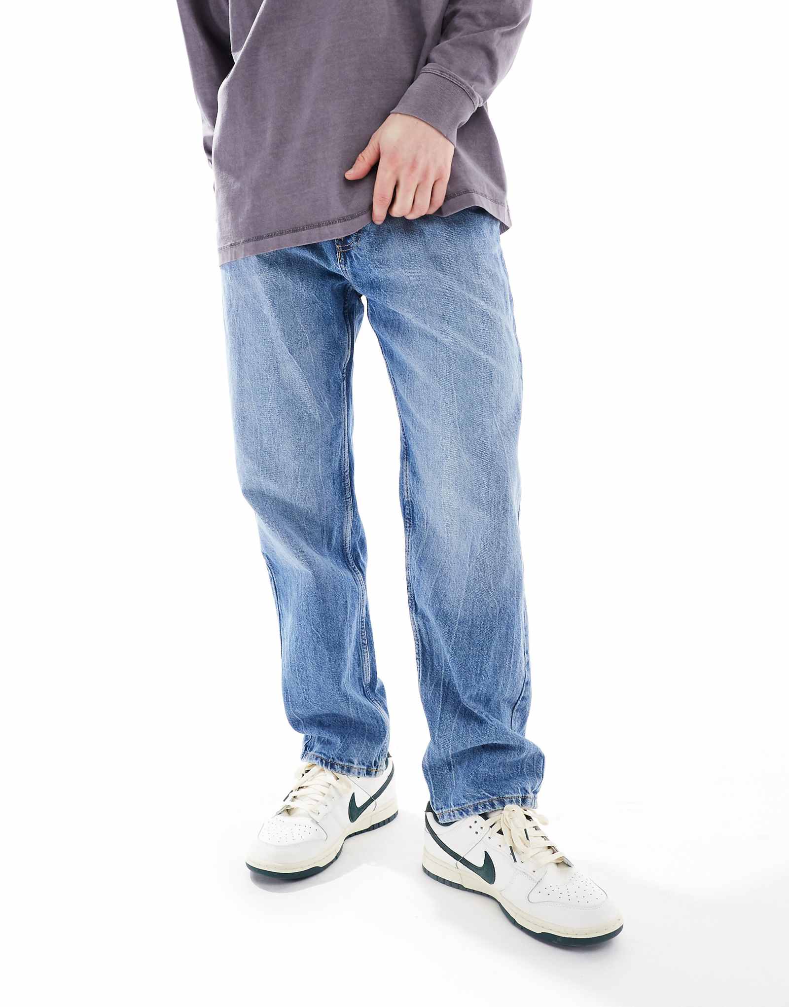 Прямые винтажные джинсы Bershka темно-синего цвета 