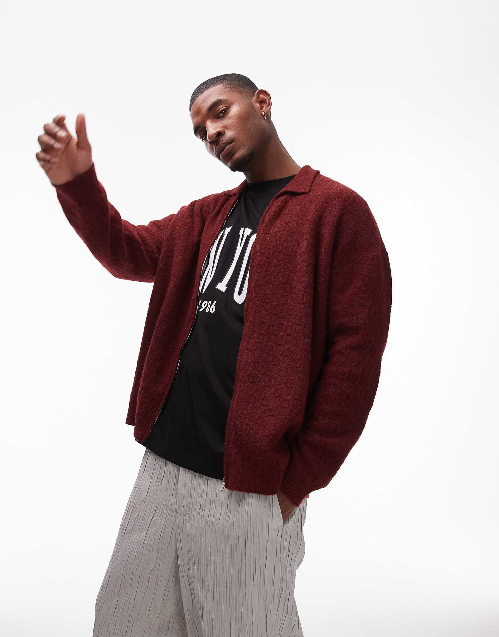 Красный кардиган с воротником-стойкой на молнии в шахматном порядке от Topman 10590₽