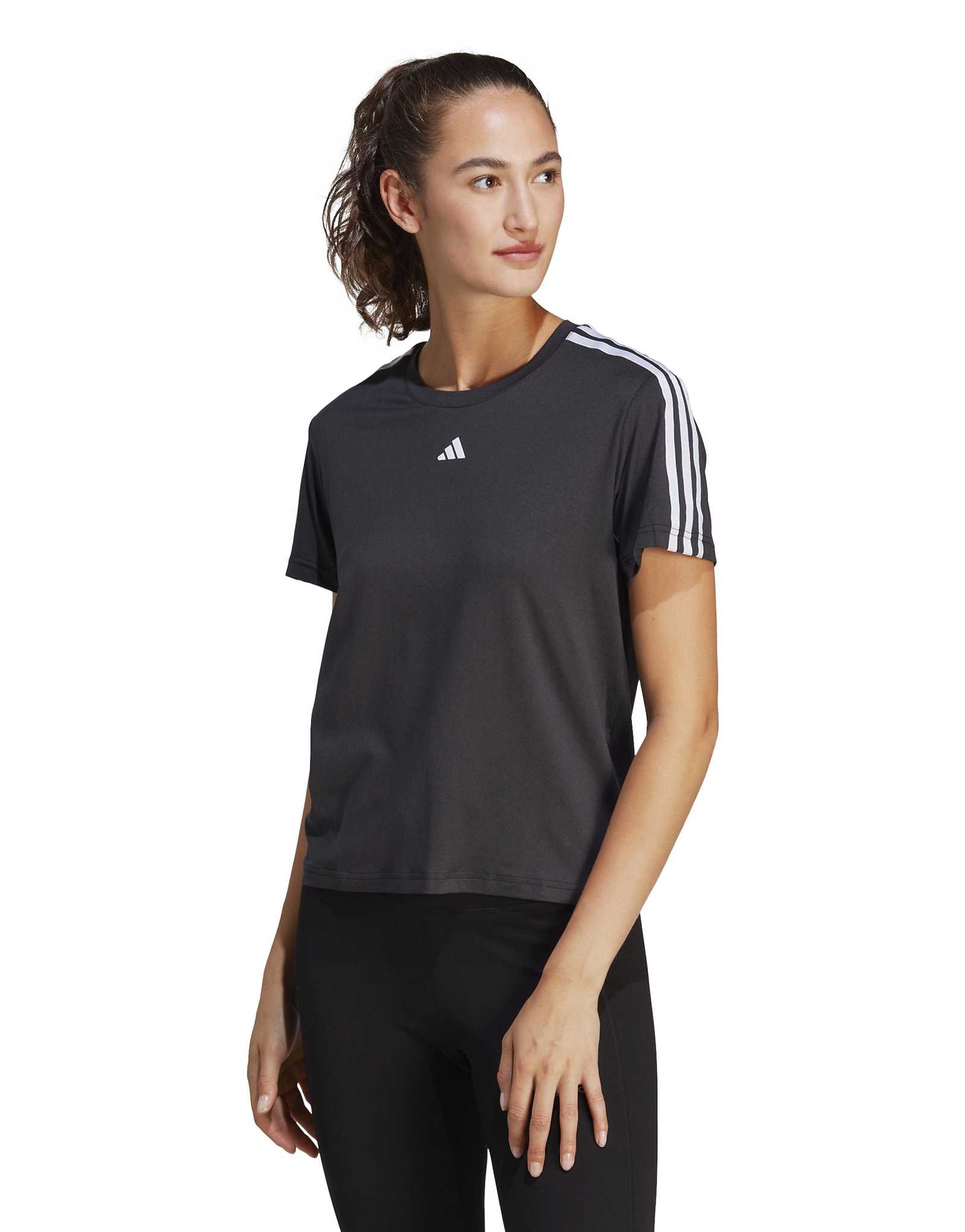 футболка adidas Aeroready Train Essentials в черно-белую полоску с 3 полосками 2890₽