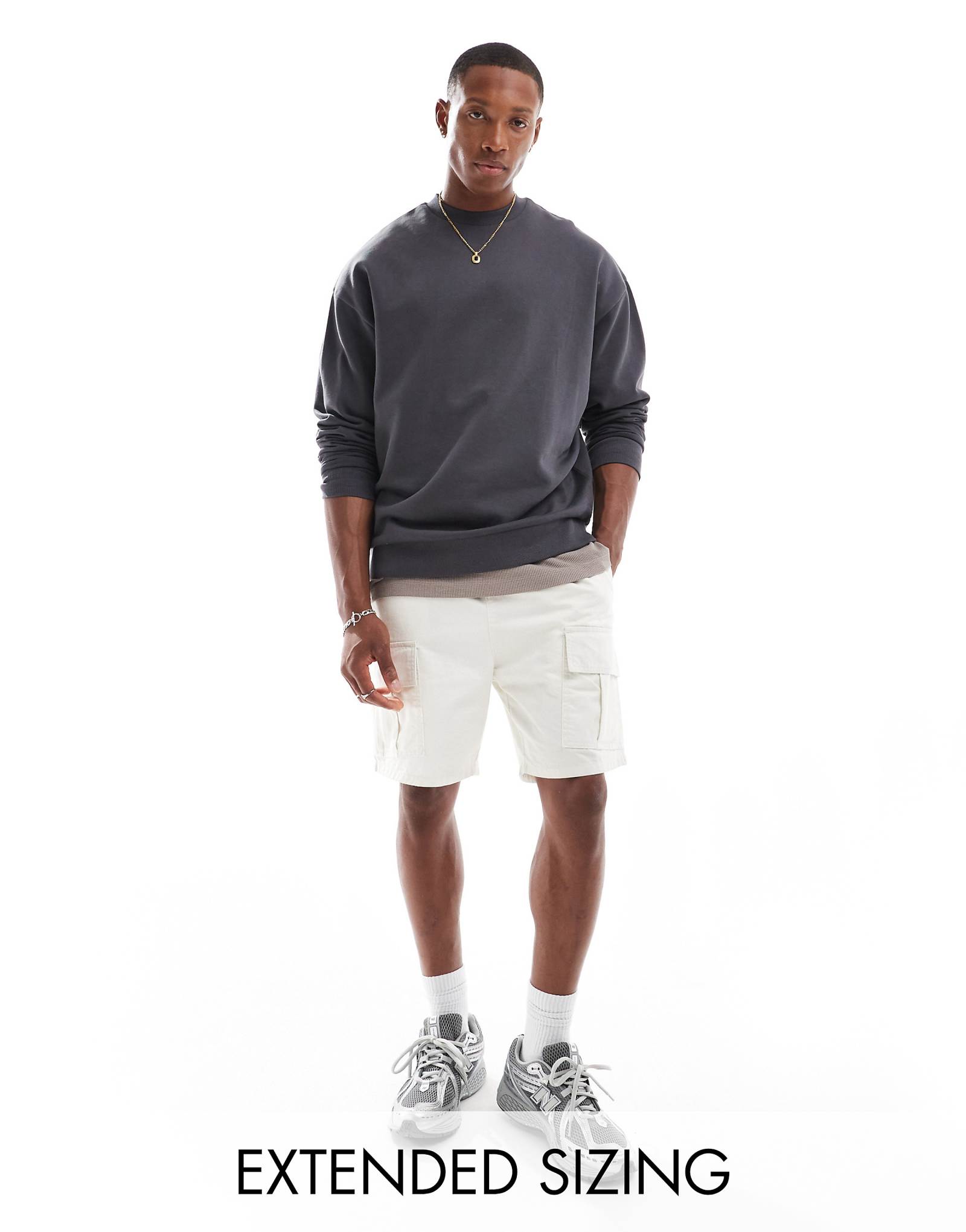 ДИЗАЙНЕРСКАЯ толстовка оверсайз от ASOS цвета древесного угля 4590₽