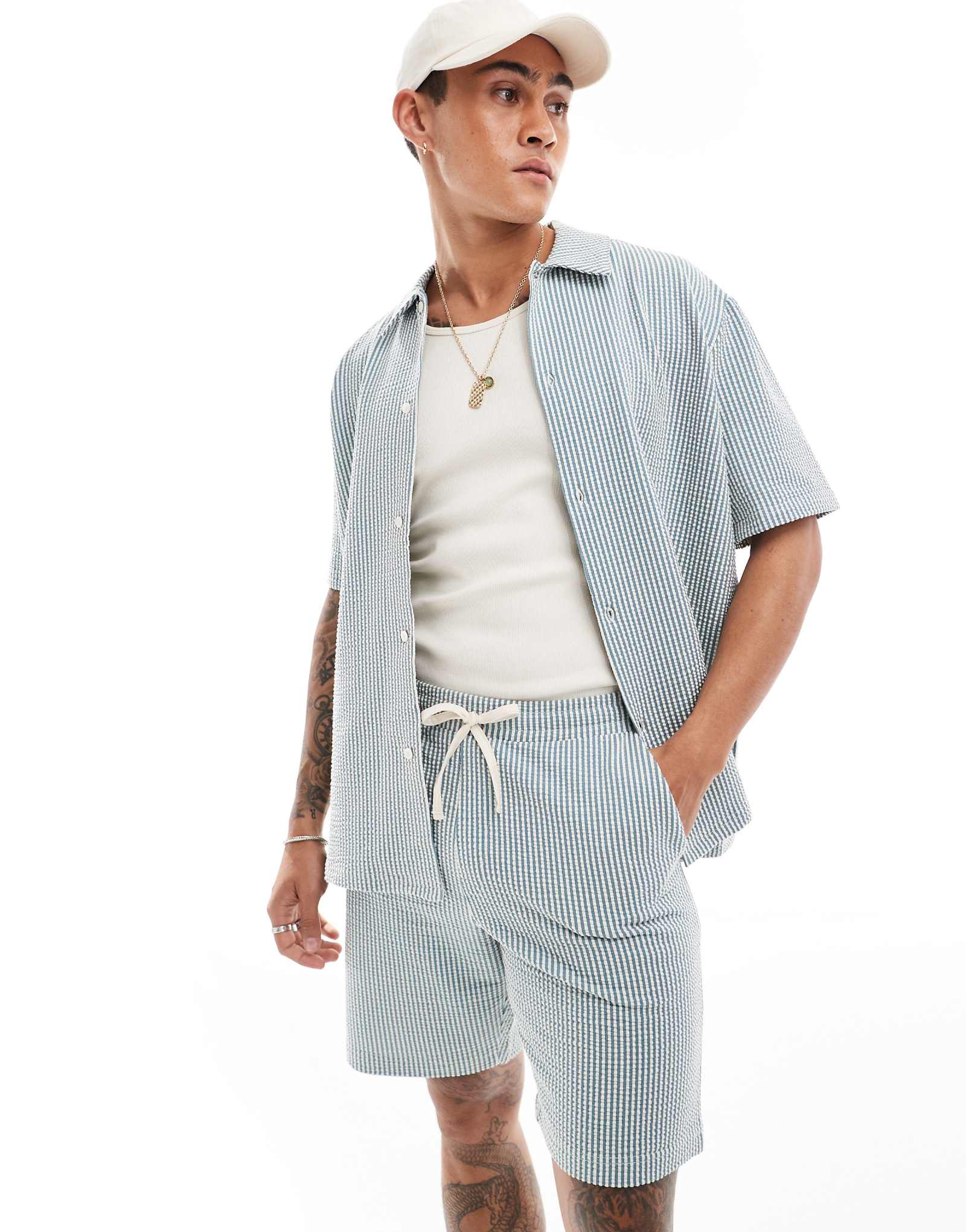 Рубашка Selected Homme свободного кроя из прозрачного полотна в синюю полоску 15190₽