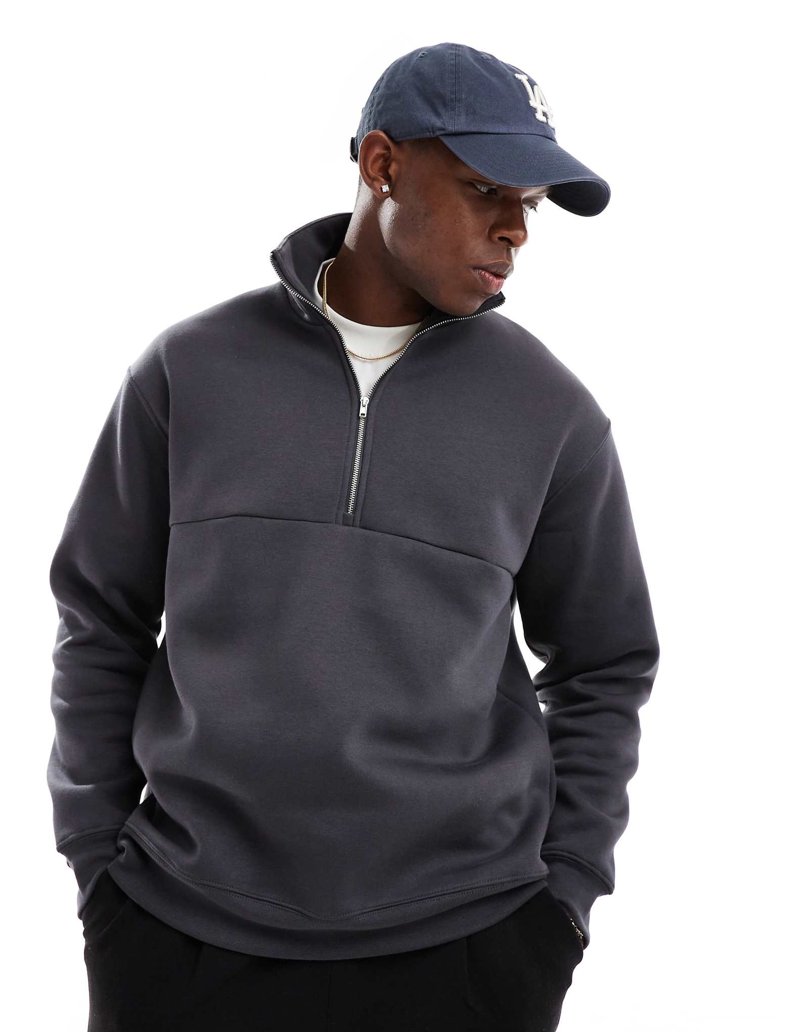 Спортивная рубашка Selected Homme оверсайз на молнии до половины длины темно-серого цвета 10290₽