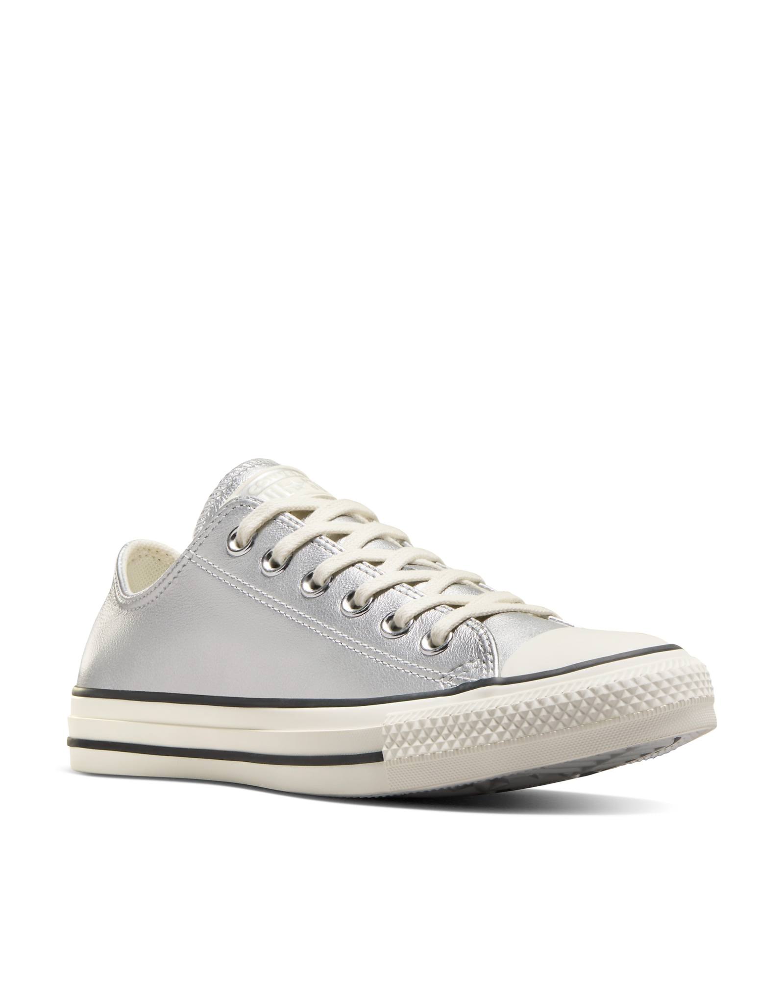 Кеды Converse Chuck Taylor All Star серебристого цвета 9290₽