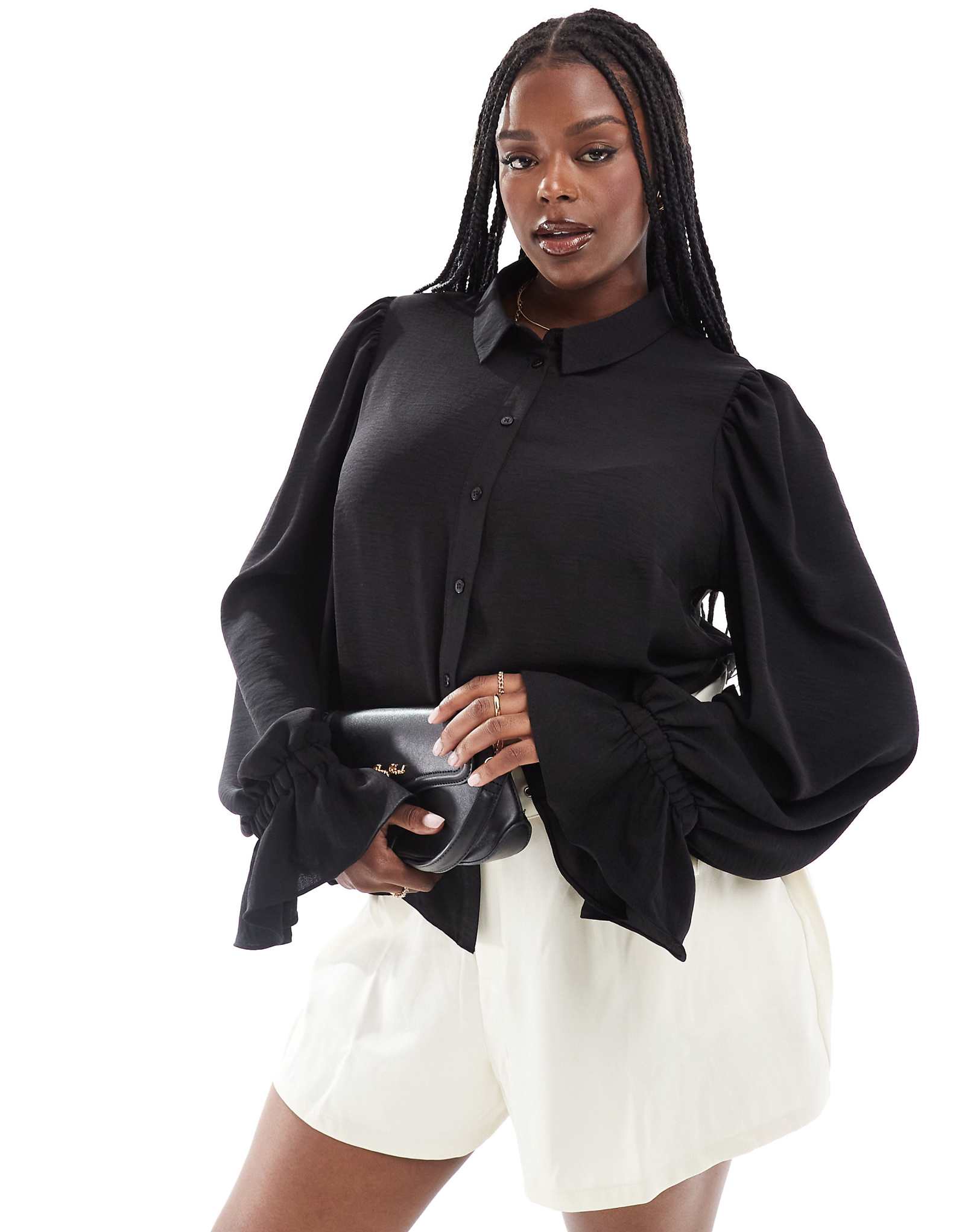 Мягкая рубашка ASOS DESIGN Curve с объемными рукавами и манжетами с оборками черного цвета 7390₽