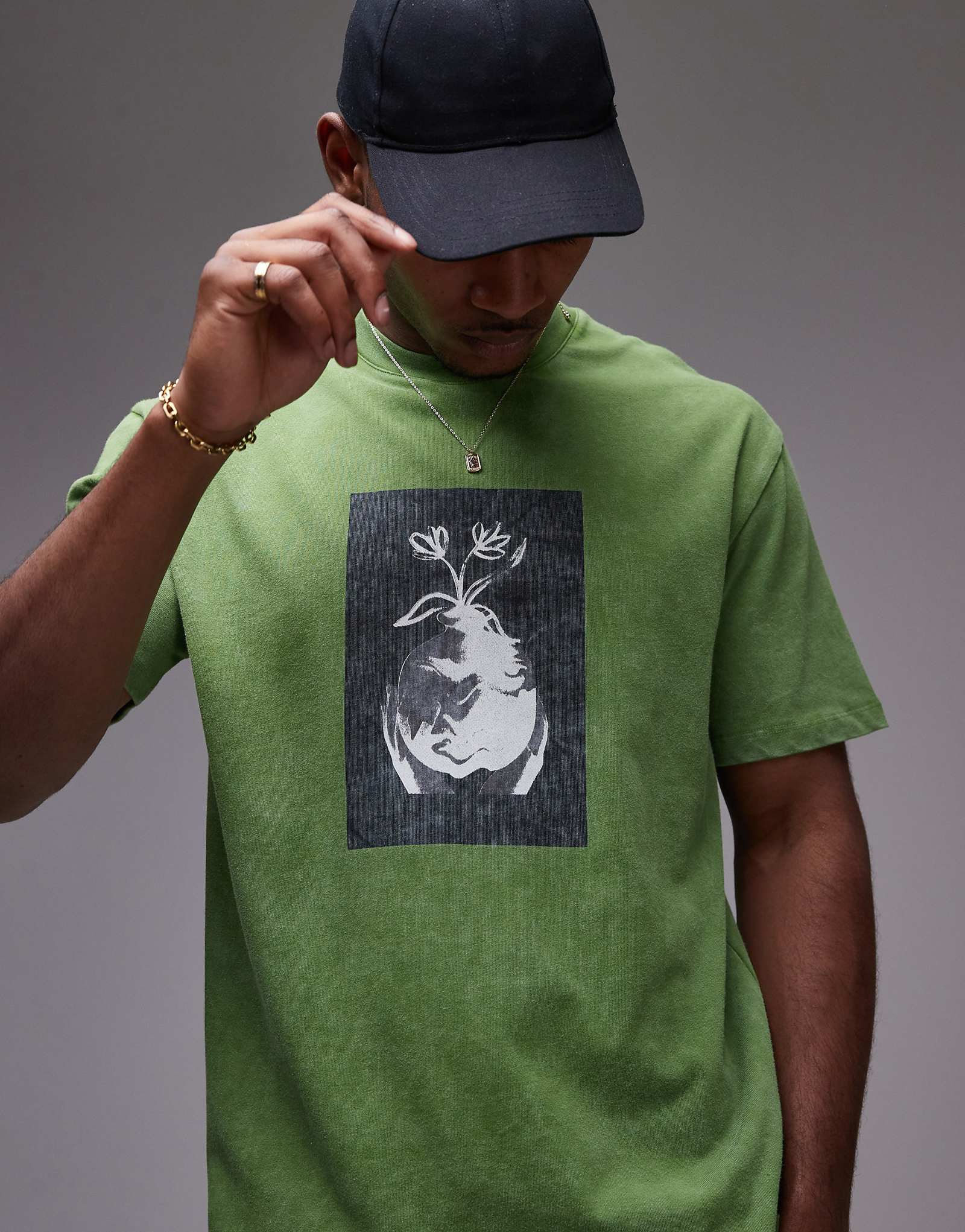 Футболка Topman oversize fit с принтом лицо в горошек зеленого цвета 6590₽