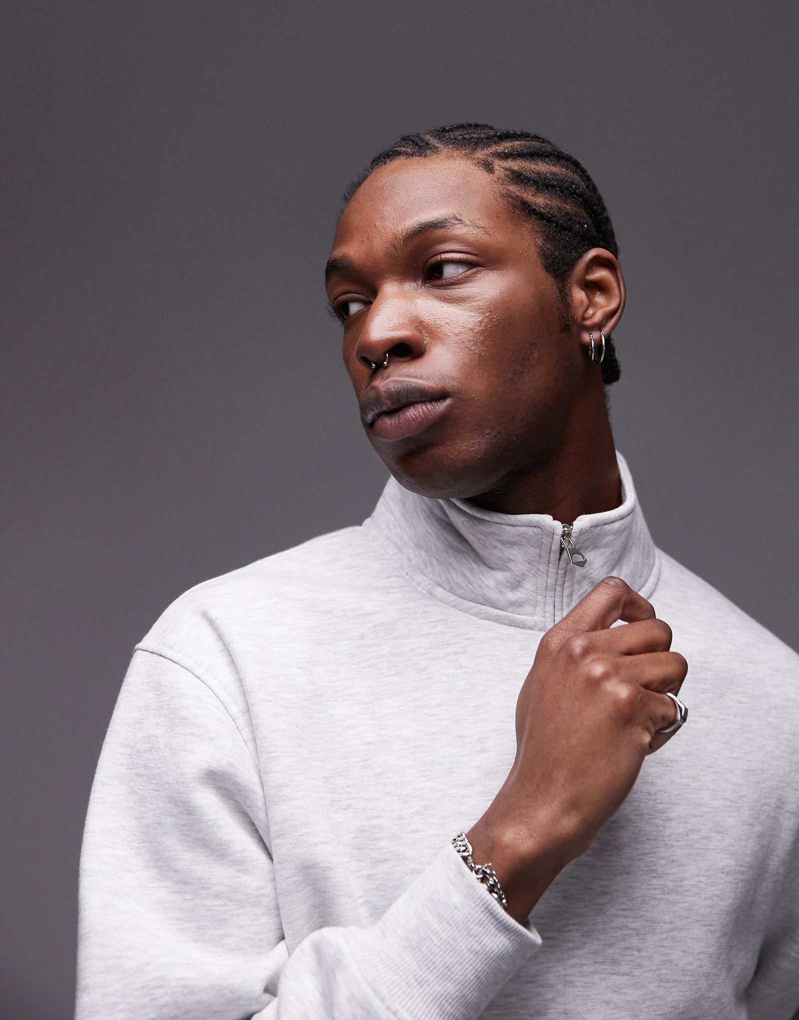 Толстовка из вереска Topman на молнии светло-серого цвета 6890₽