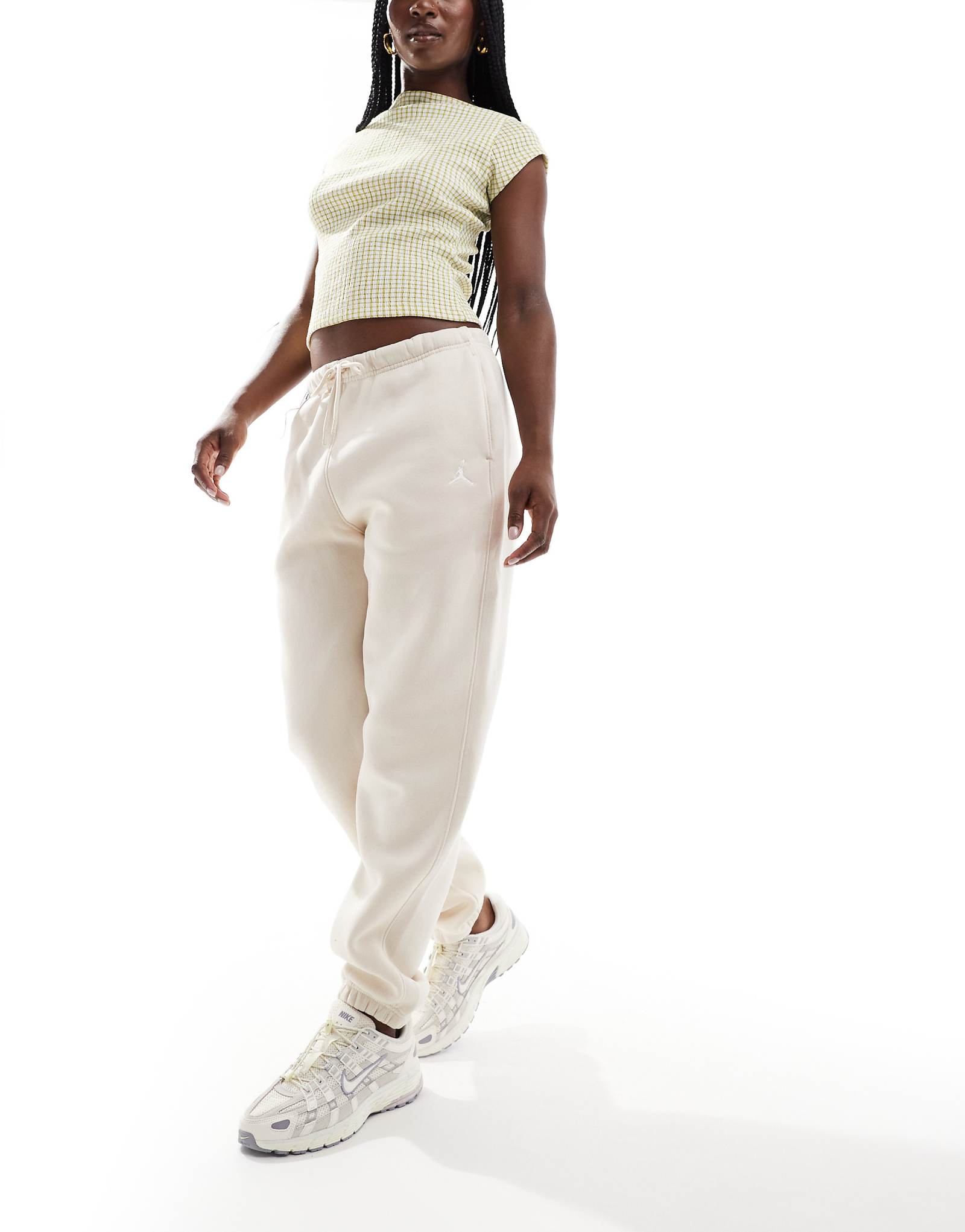 Спортивные брюки из флиса Jordan Brooklyn коричневого цвета 6490₽