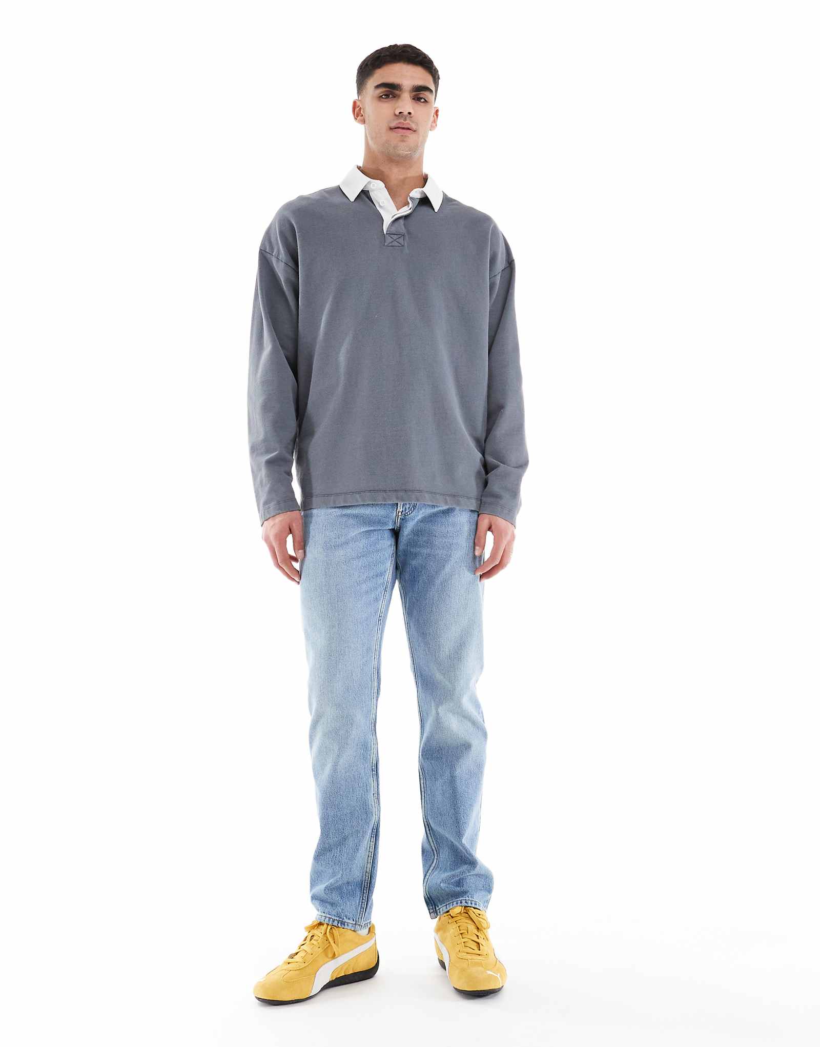 Обычные джинсы прямого кроя ARKET Park синего цвета средней стирки 16390₽