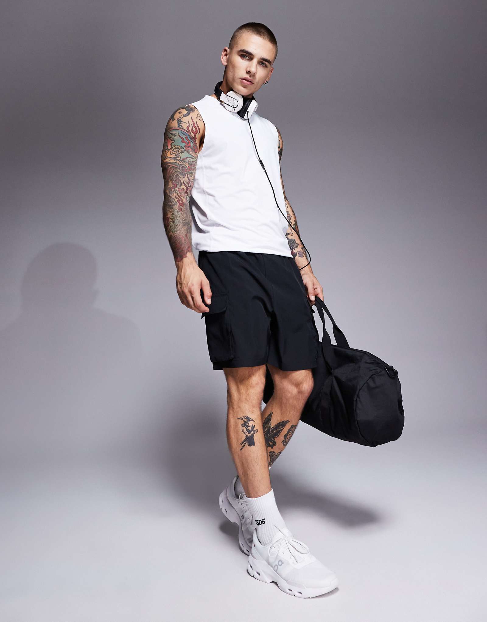 ASOS 4505 Icon 7-дюймовые быстросохнущие тренировочные шорты-карго черного цвета 6090₽