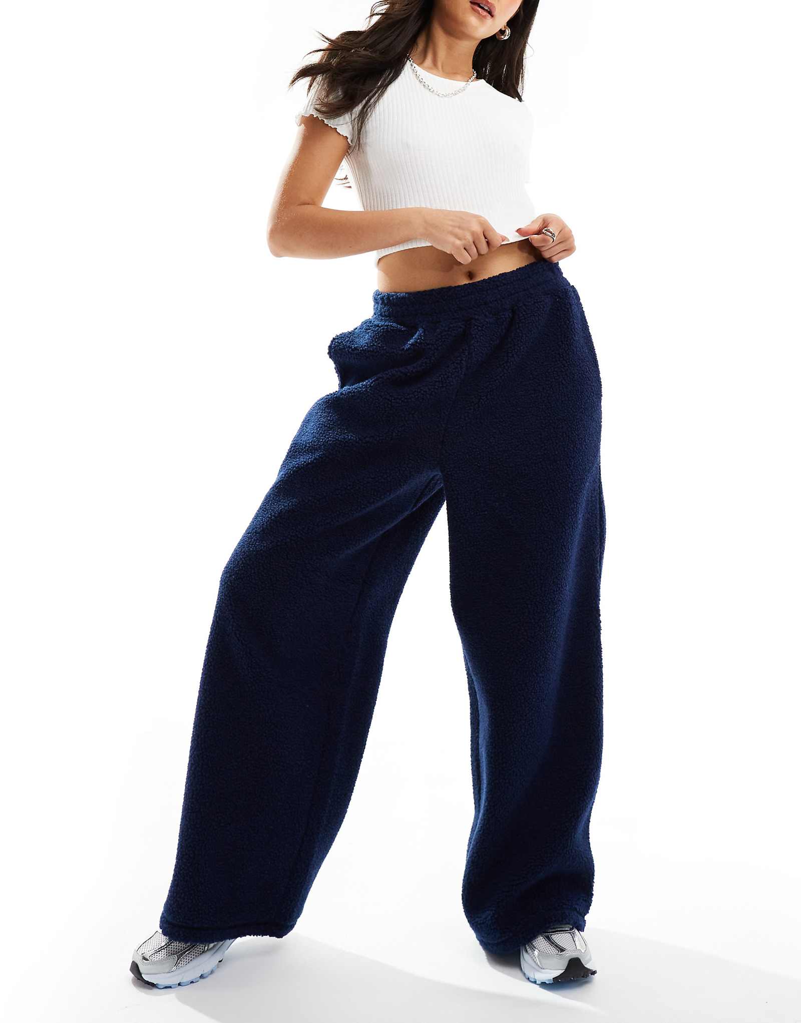 Спортивные брюки borg от ASOS DESIGN темно-синего цвета - часть комплекта 6890₽