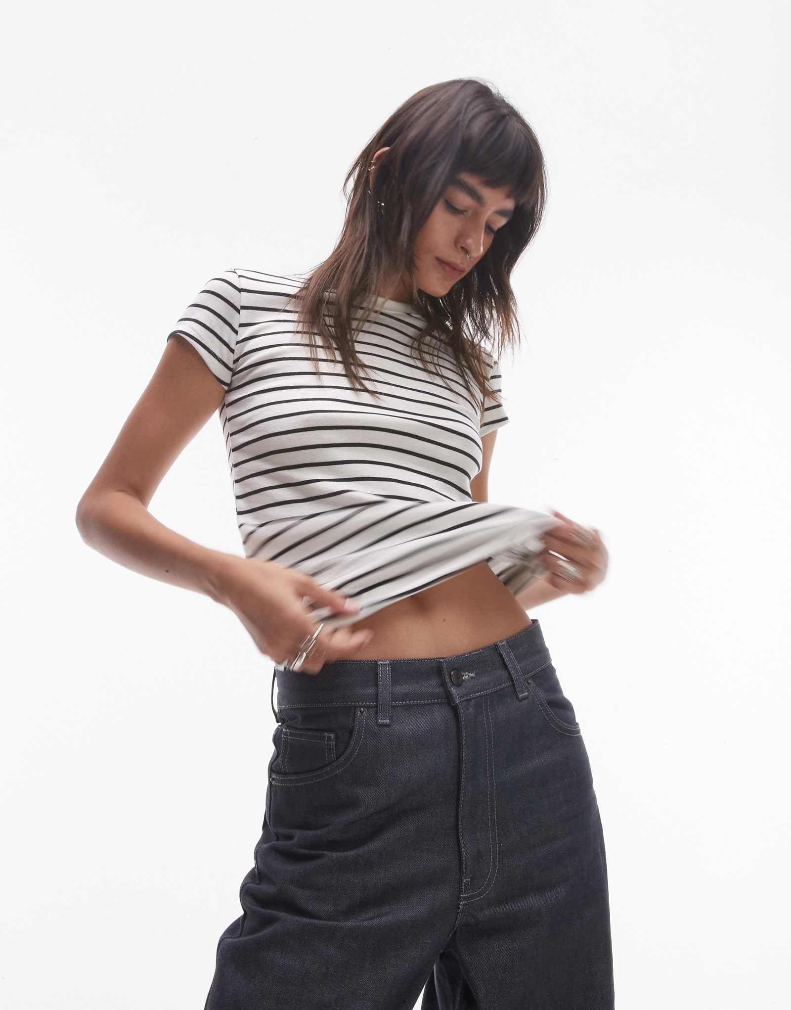 Повседневная футболка в полоску Topshop на каждый день в полоску цвета экрю 2390₽