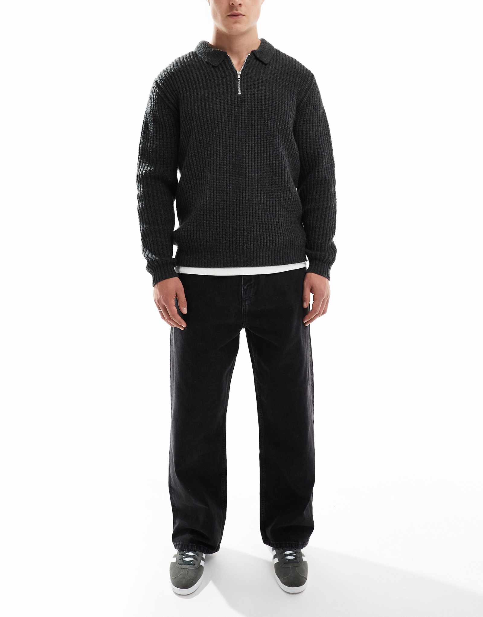 Мешковатые джинсы свободного кроя Pull-Bear черного цвета 7990₽