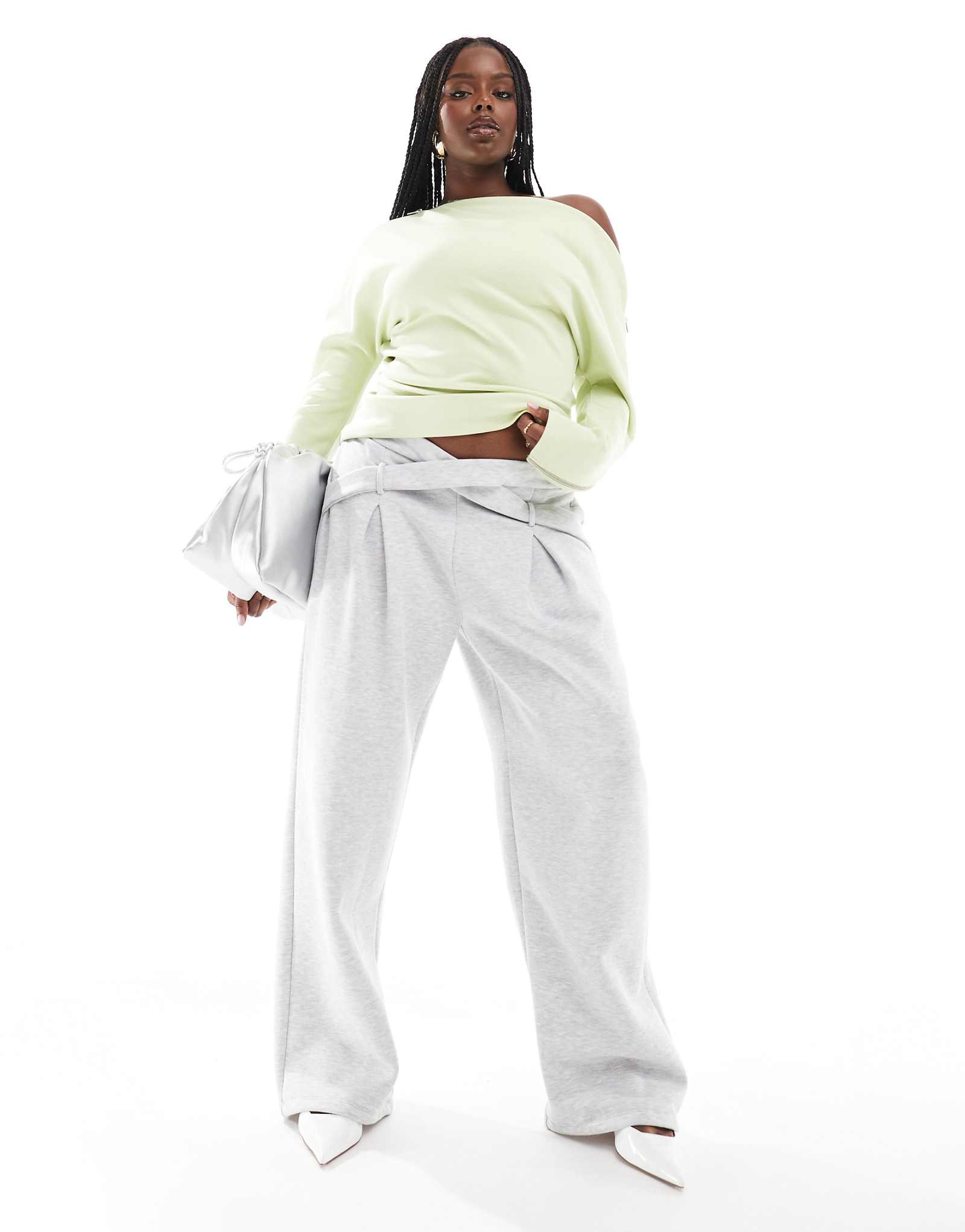 Спортивные брюки-кроссоверы ASOS DESIGN Curve серого цвета сшитые по индивидуальному заказу 2090₽