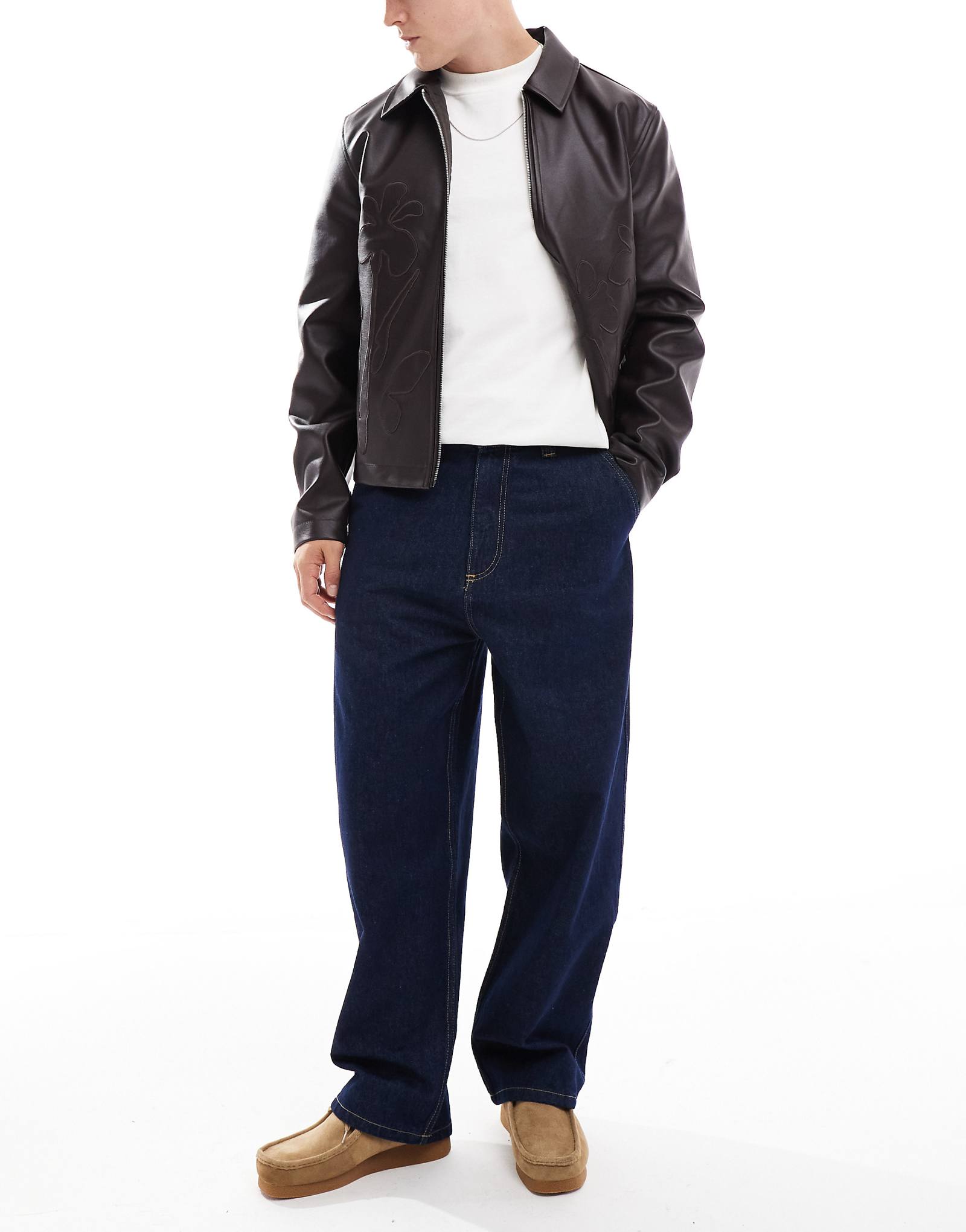 Джинсы Pull-Bear skater с полосканием для стирки синего цвета 8290₽