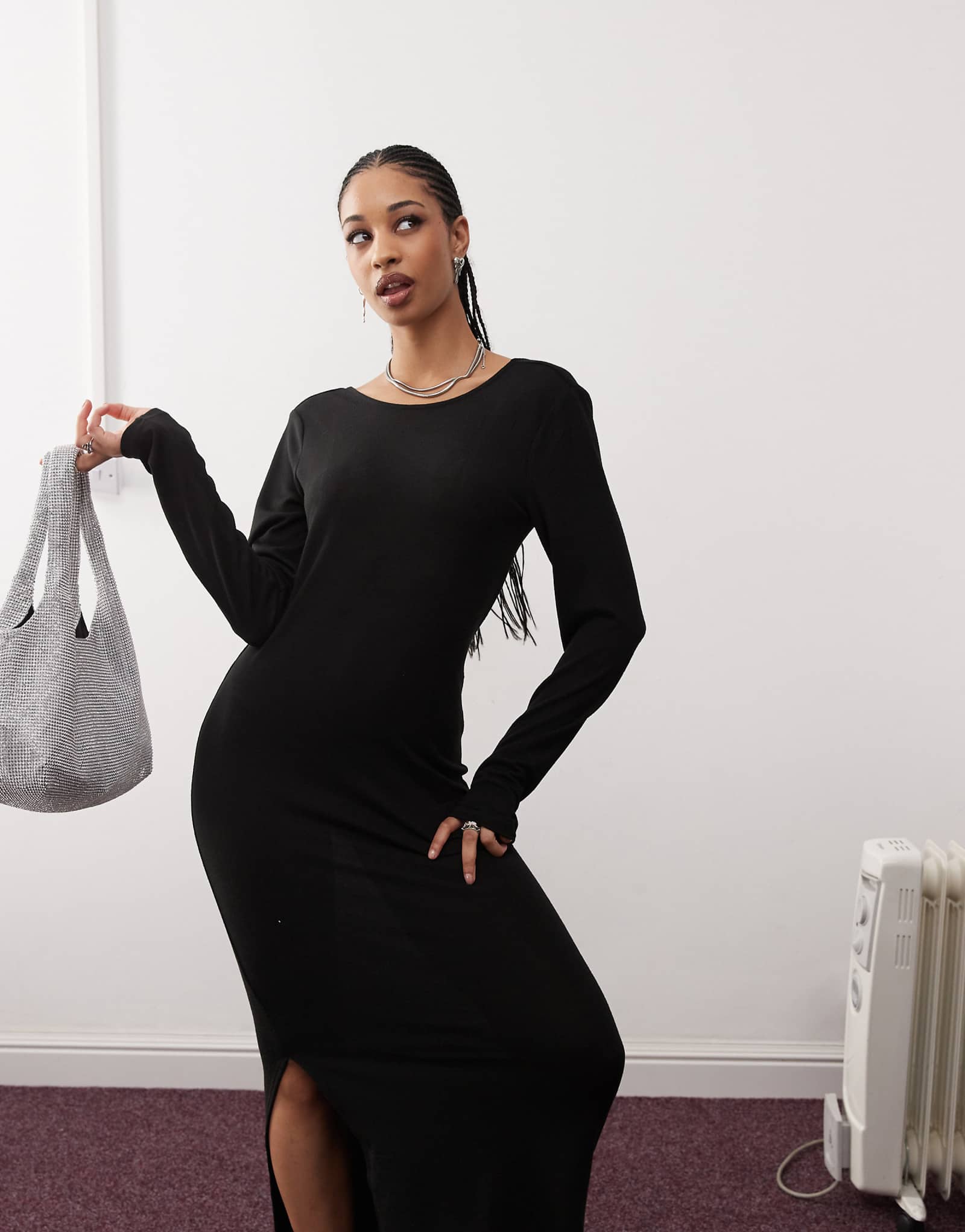 Трикотажное макси-платье Noisy May с открытой спиной из черной текстуры 2690₽