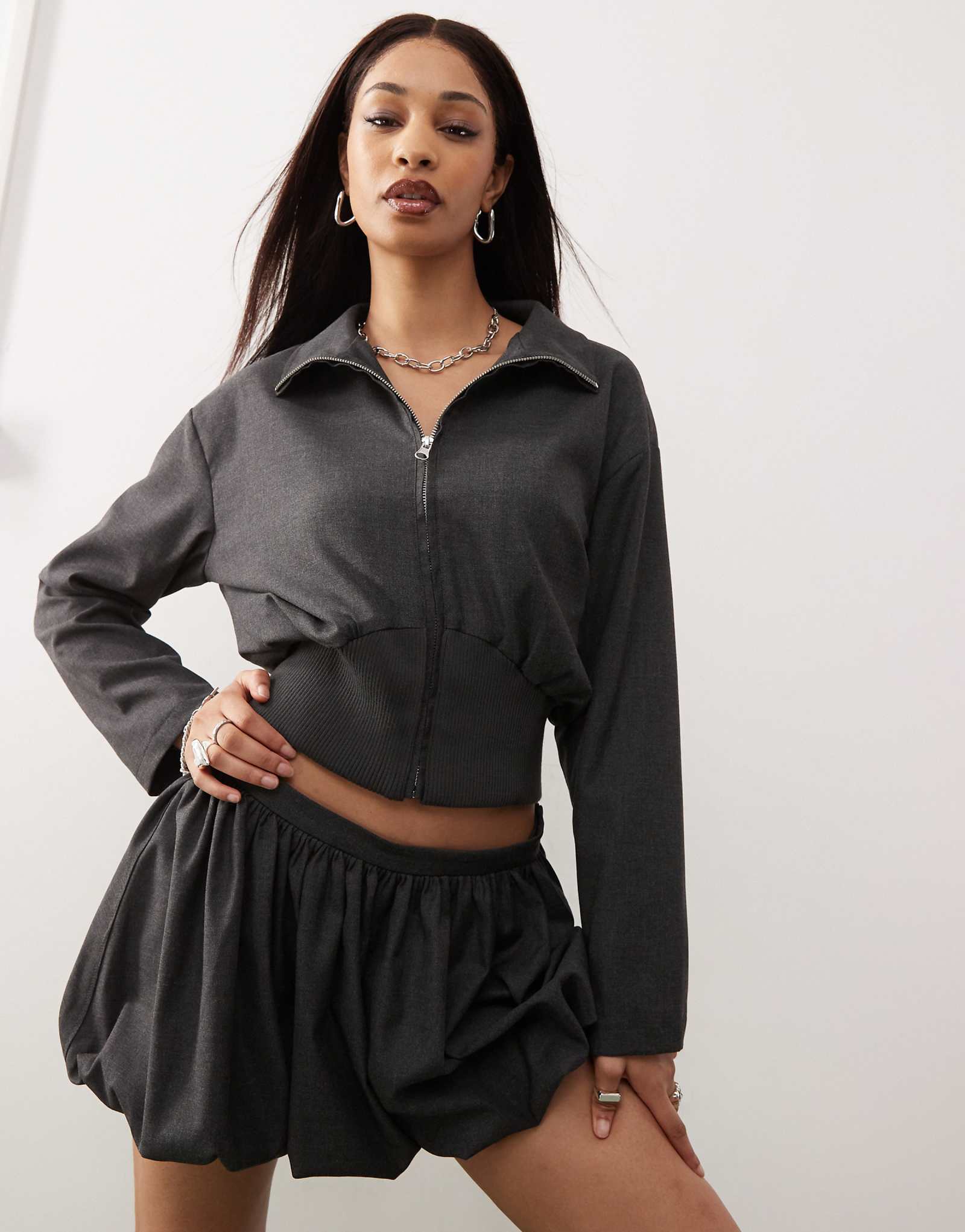 Худи с молнией на воротнике COLLUSION цвета древесного угля 12990₽