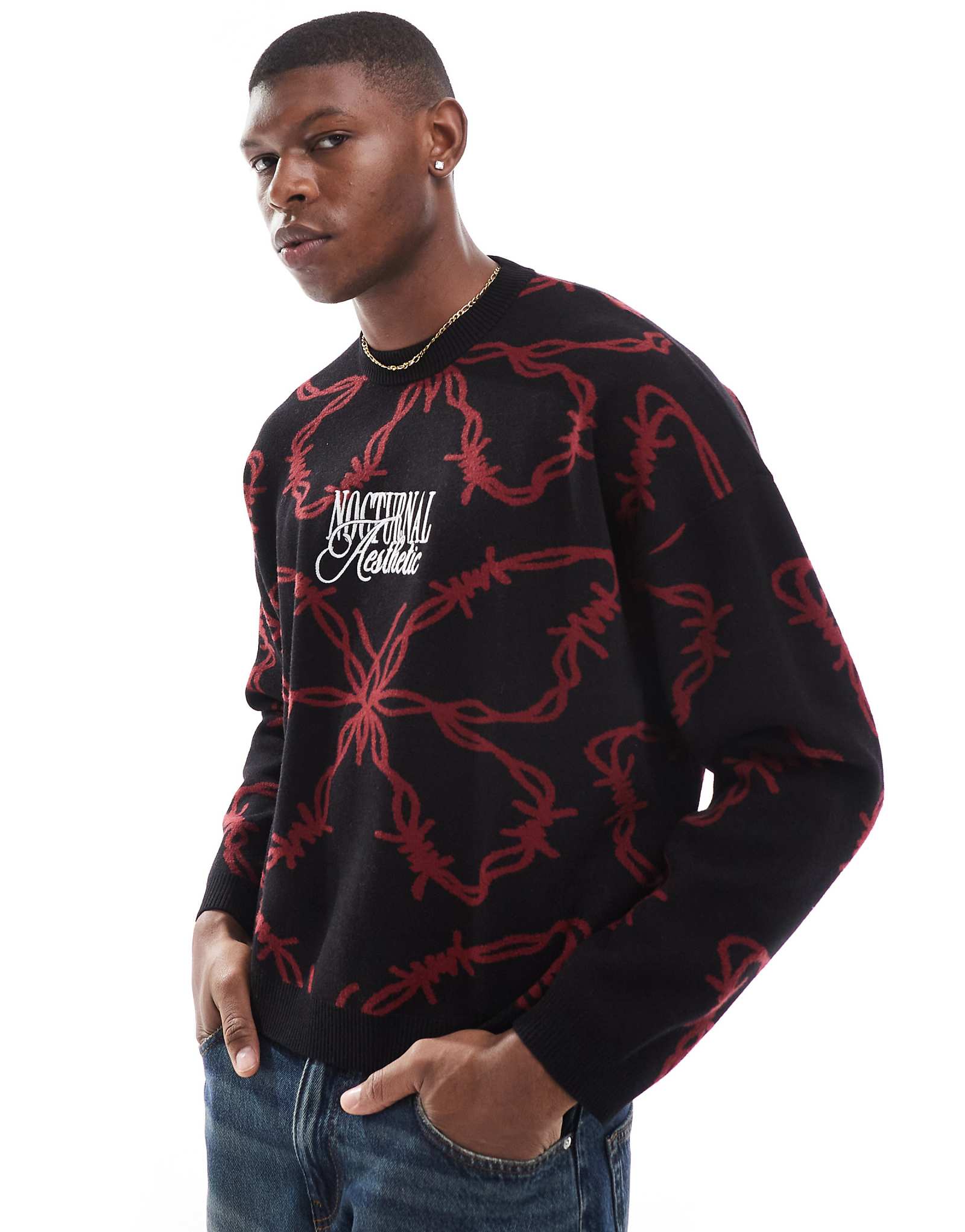 Вязаный свитер Bershka с принтом черного цвета 8090₽