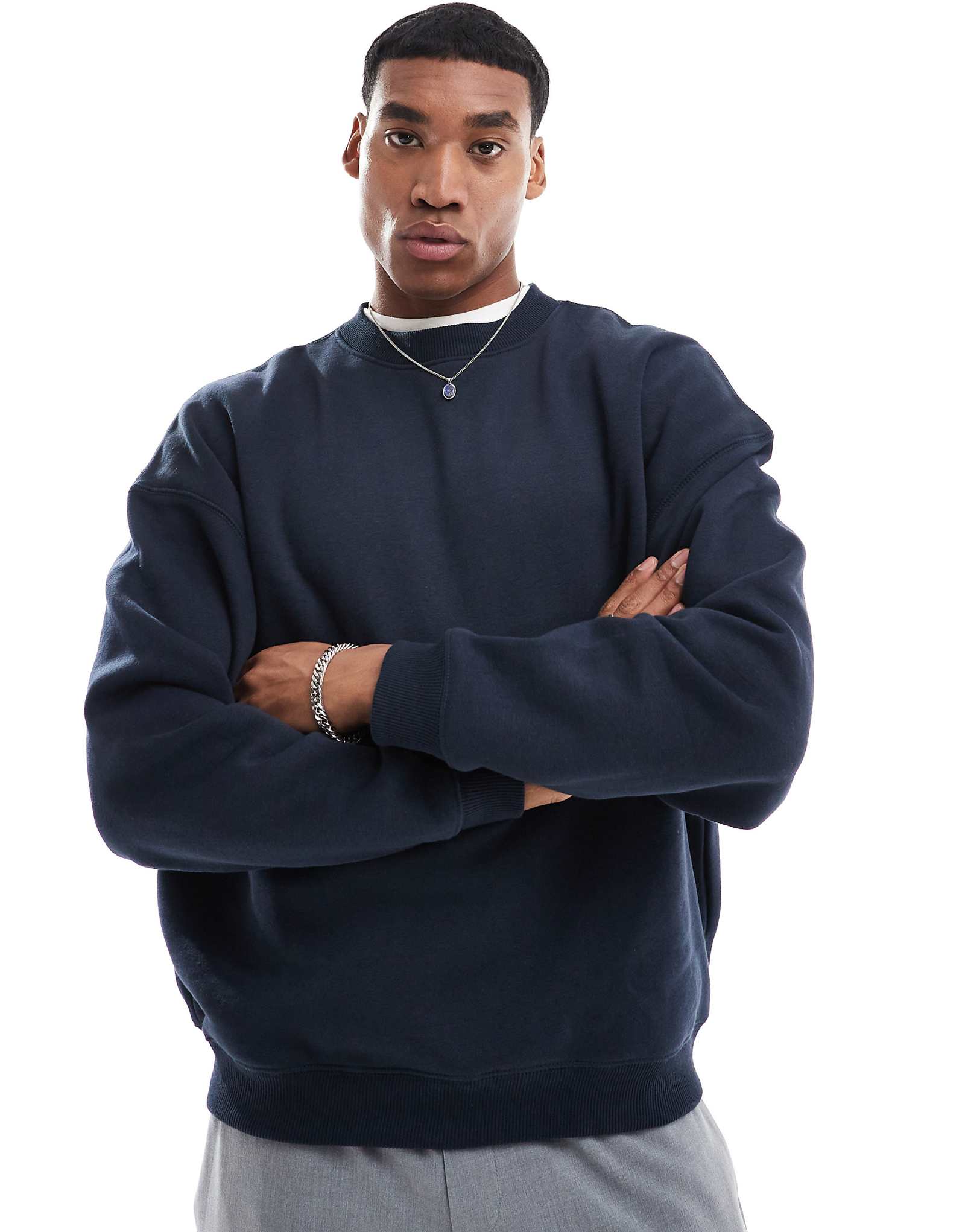 Облегающая толстовка Pull-Bear темно-синего цвета 6190₽