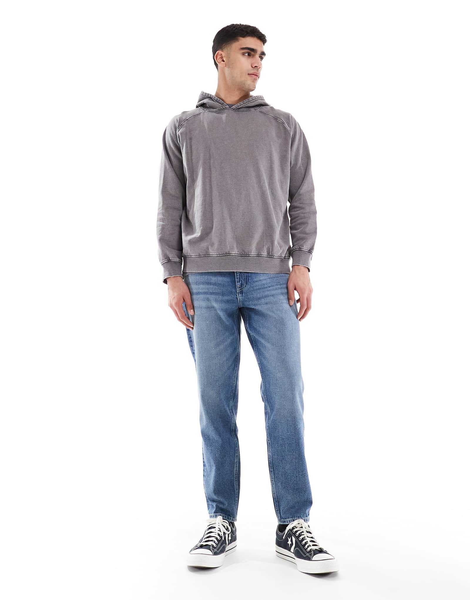 ДИЗАЙНЕРСКИЕ джинсы ASOS зауженного кроя темно-синего цвета 3290₽