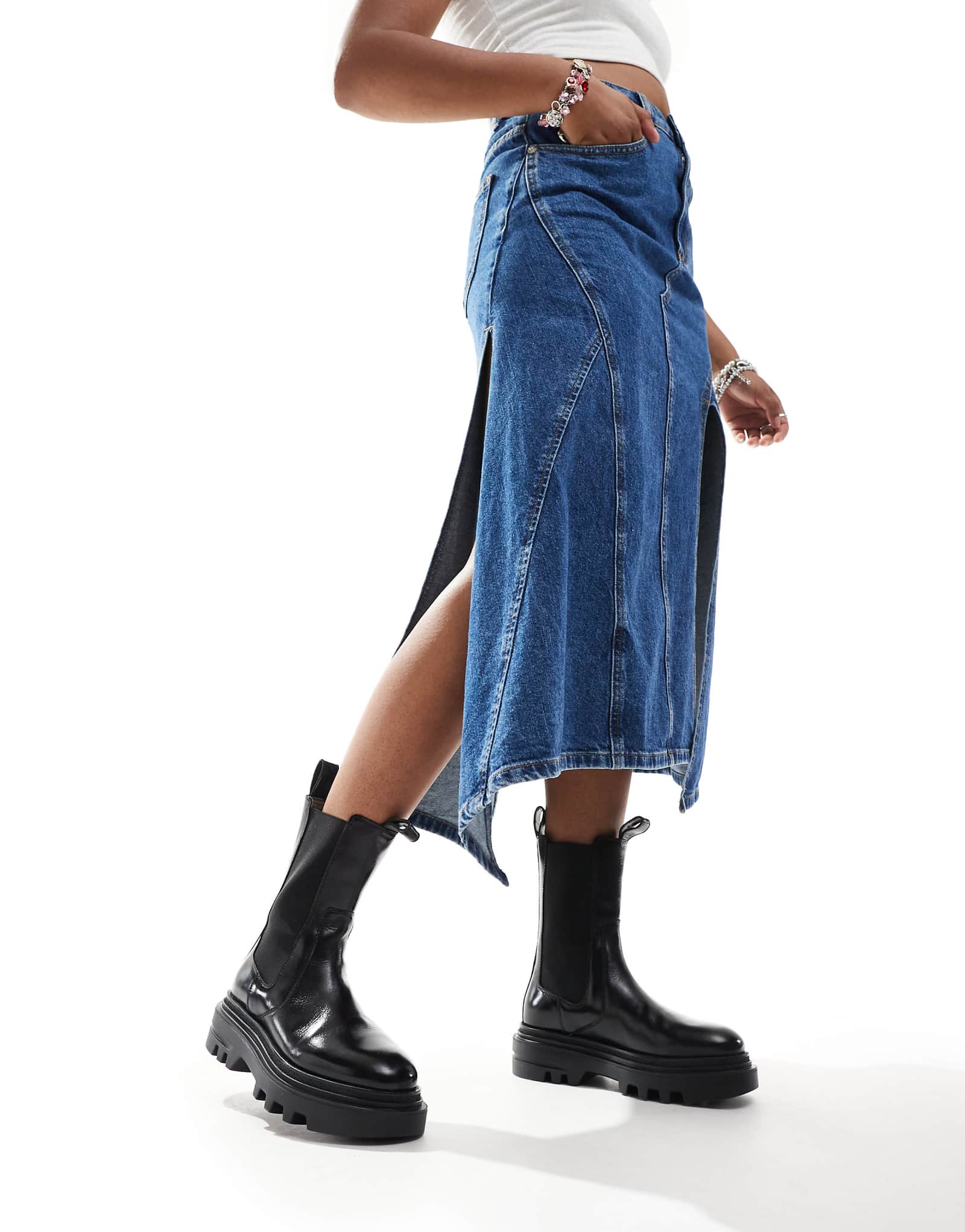 Массивные ботинки челси из кожи AllSaints Alex черного цвета 37090₽