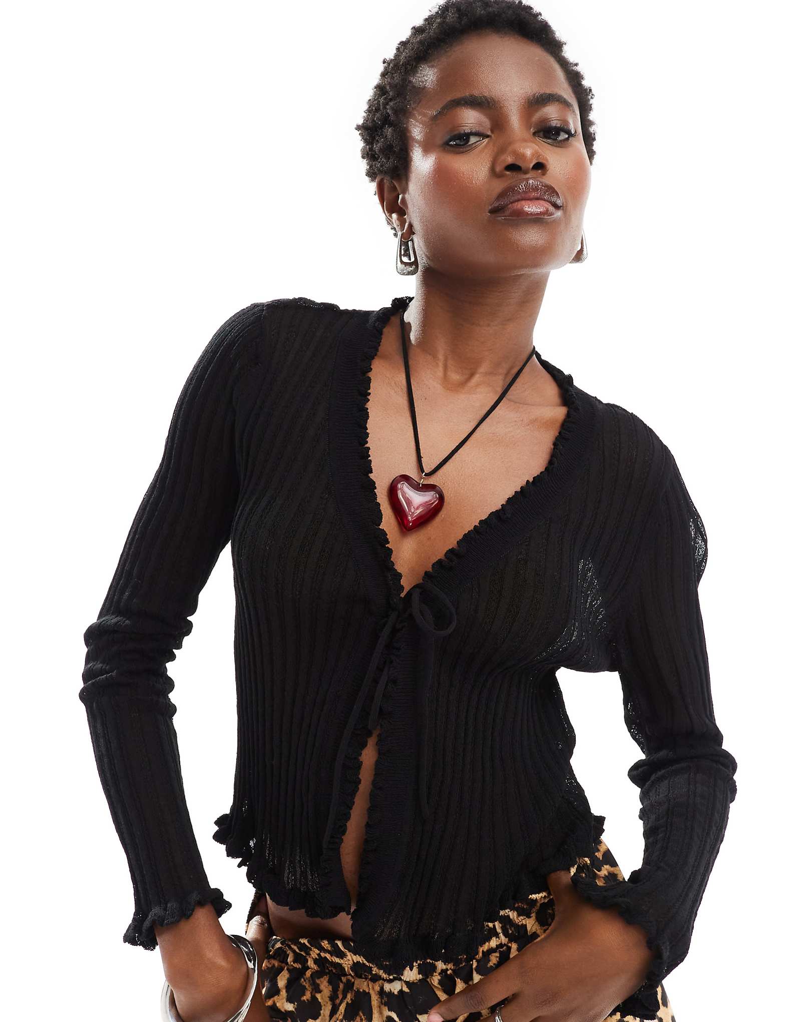 Черный кардиган с прозрачной завязкой спереди по краю салата Noisy May lettuce 8190₽