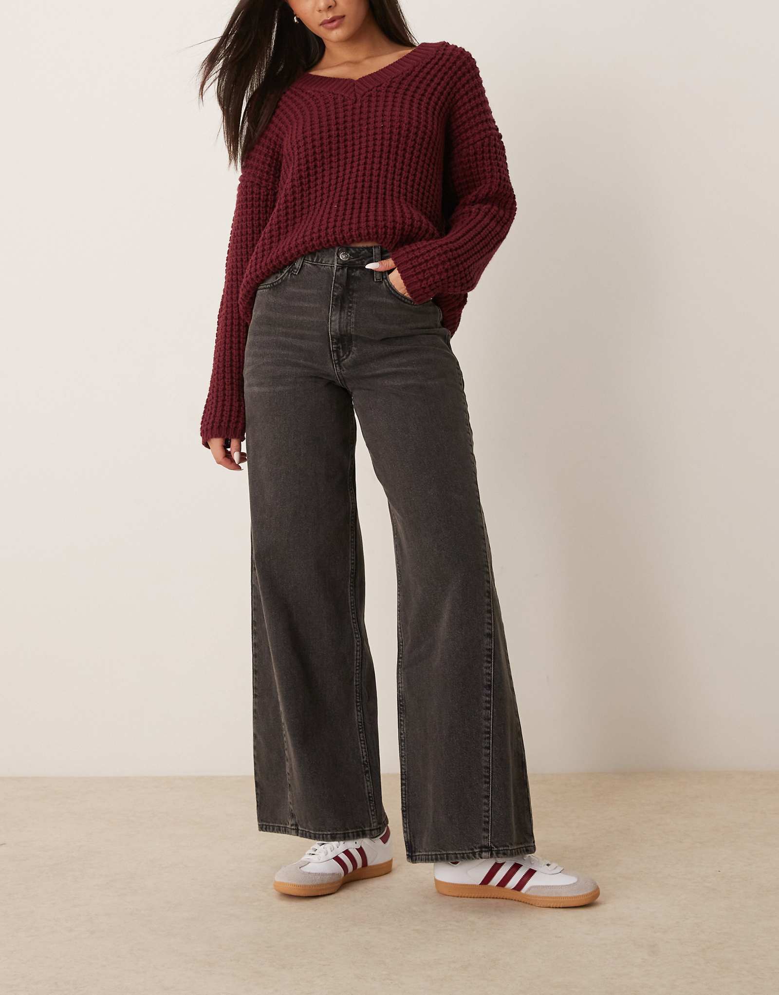 Черные джинсы с широкими штанинами Miss Selfridge в стирке 6190₽