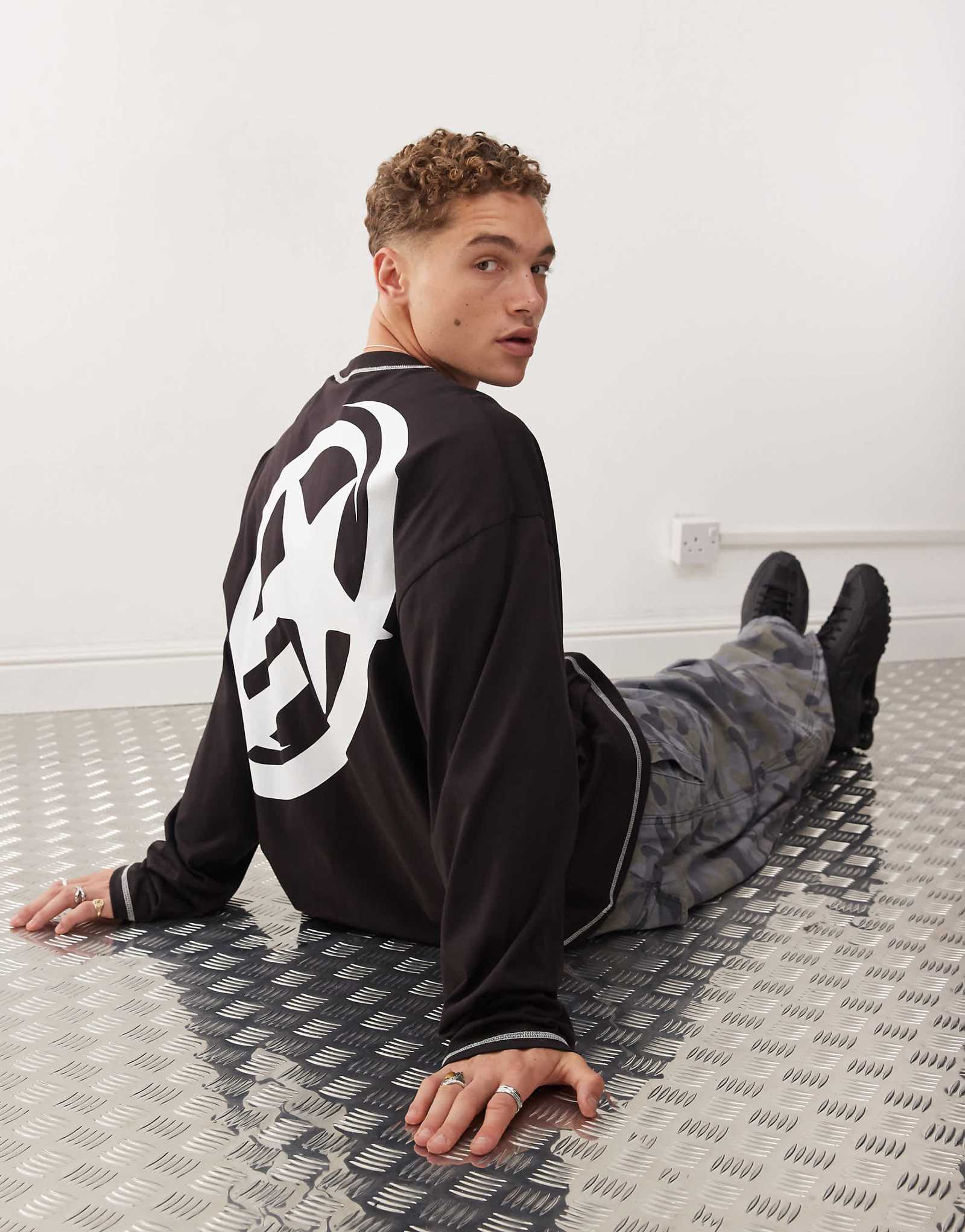 Худи с принтом COLLUSION черного цвета 6490₽