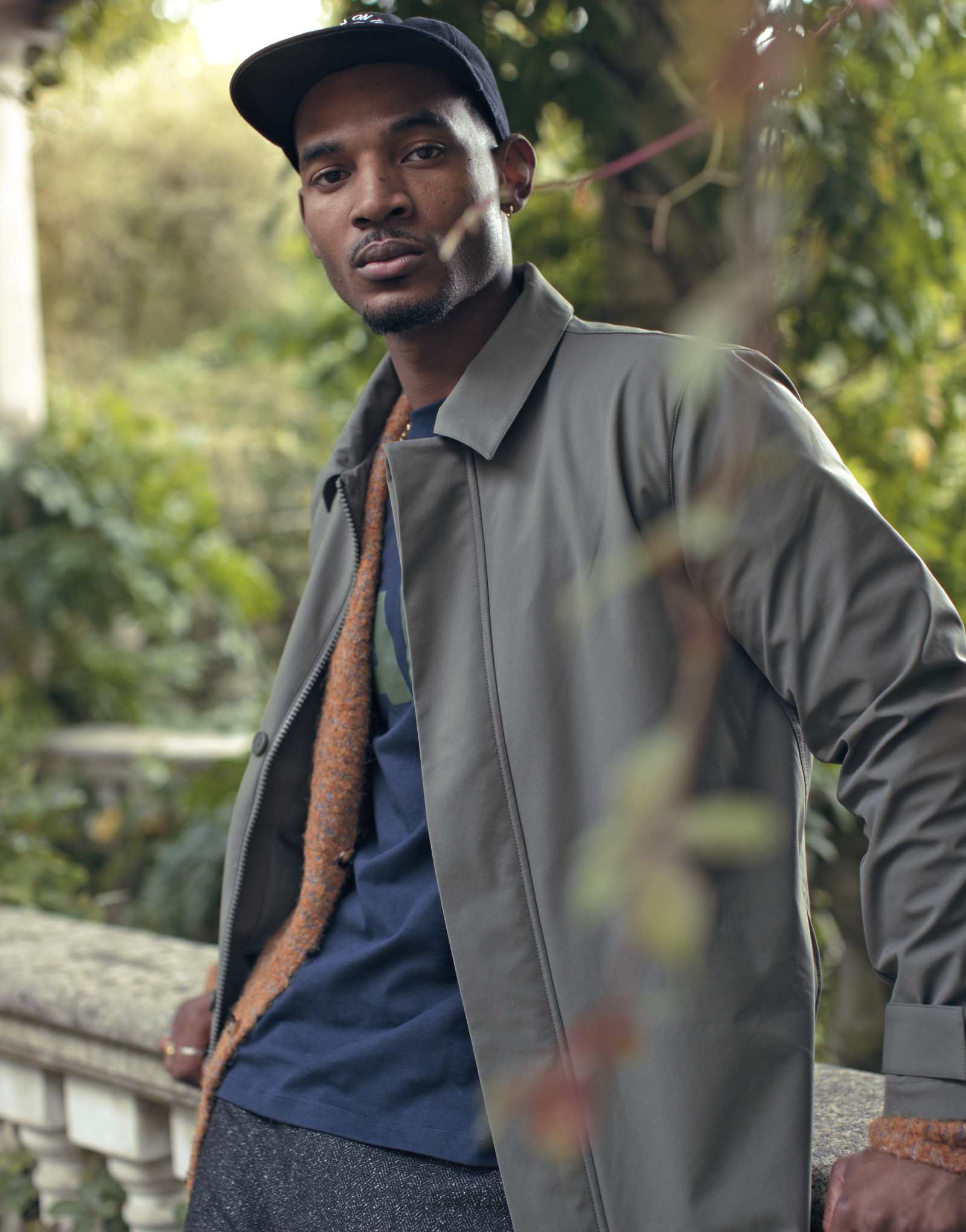 Тренч-пальто Topman с капюшоном цвета хаки 8490₽