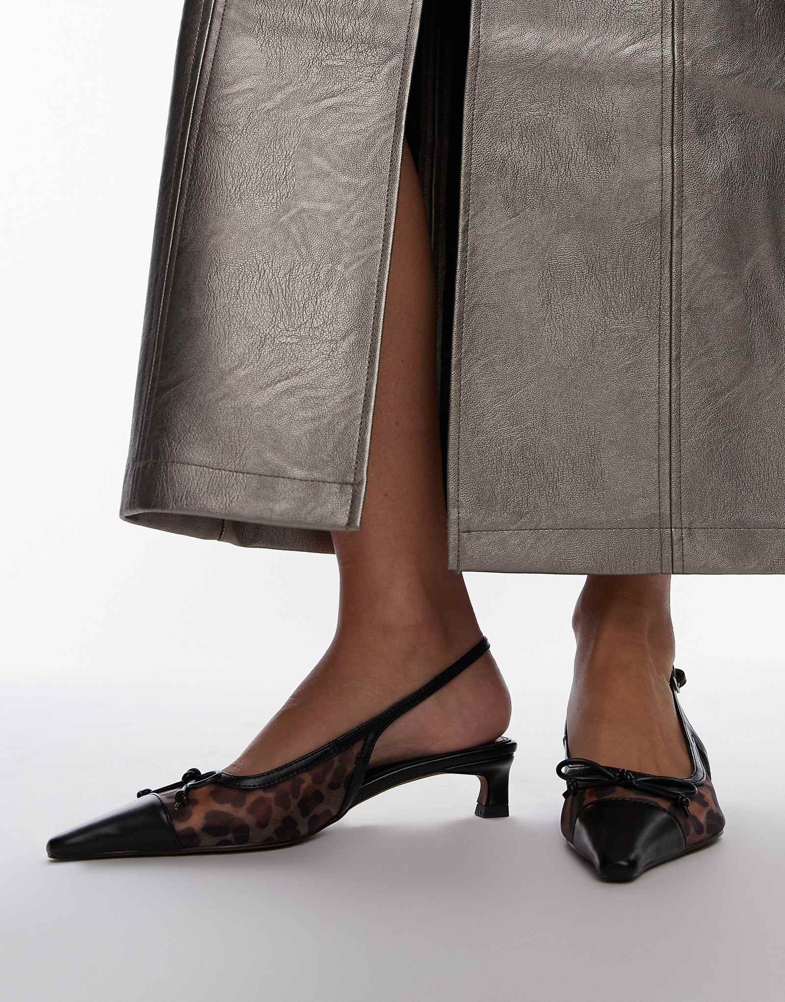 Сетчатые туфли-лодочки на среднем каблуке Topshop Alya с леопардовым принтом 10690₽