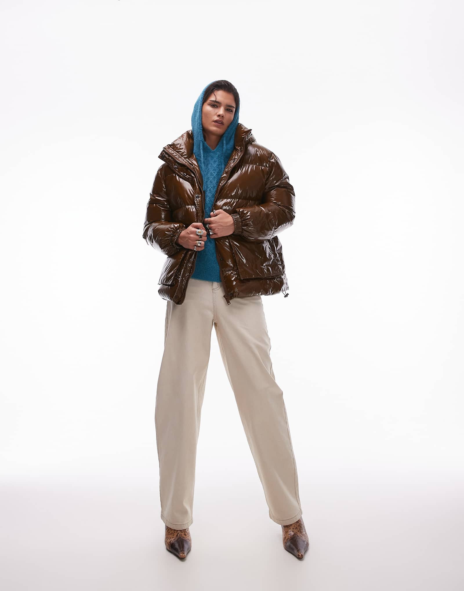 Мешковатые джинсы с высокой посадкой от Topshop с прозрачным покрытием песочного цвета 6490₽