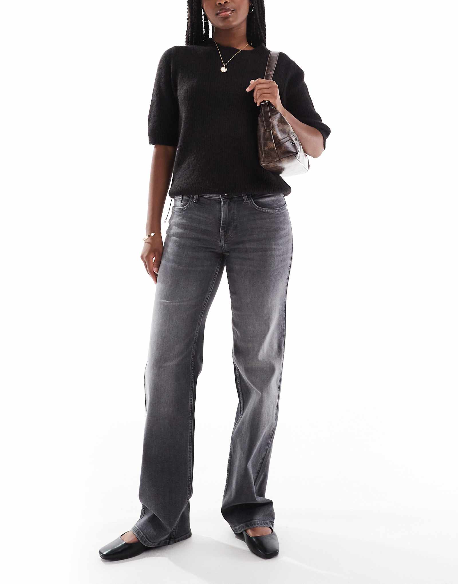 Джинсы с низкой посадкой и широкими штанинами ONLY Judy серого цвета 10390₽