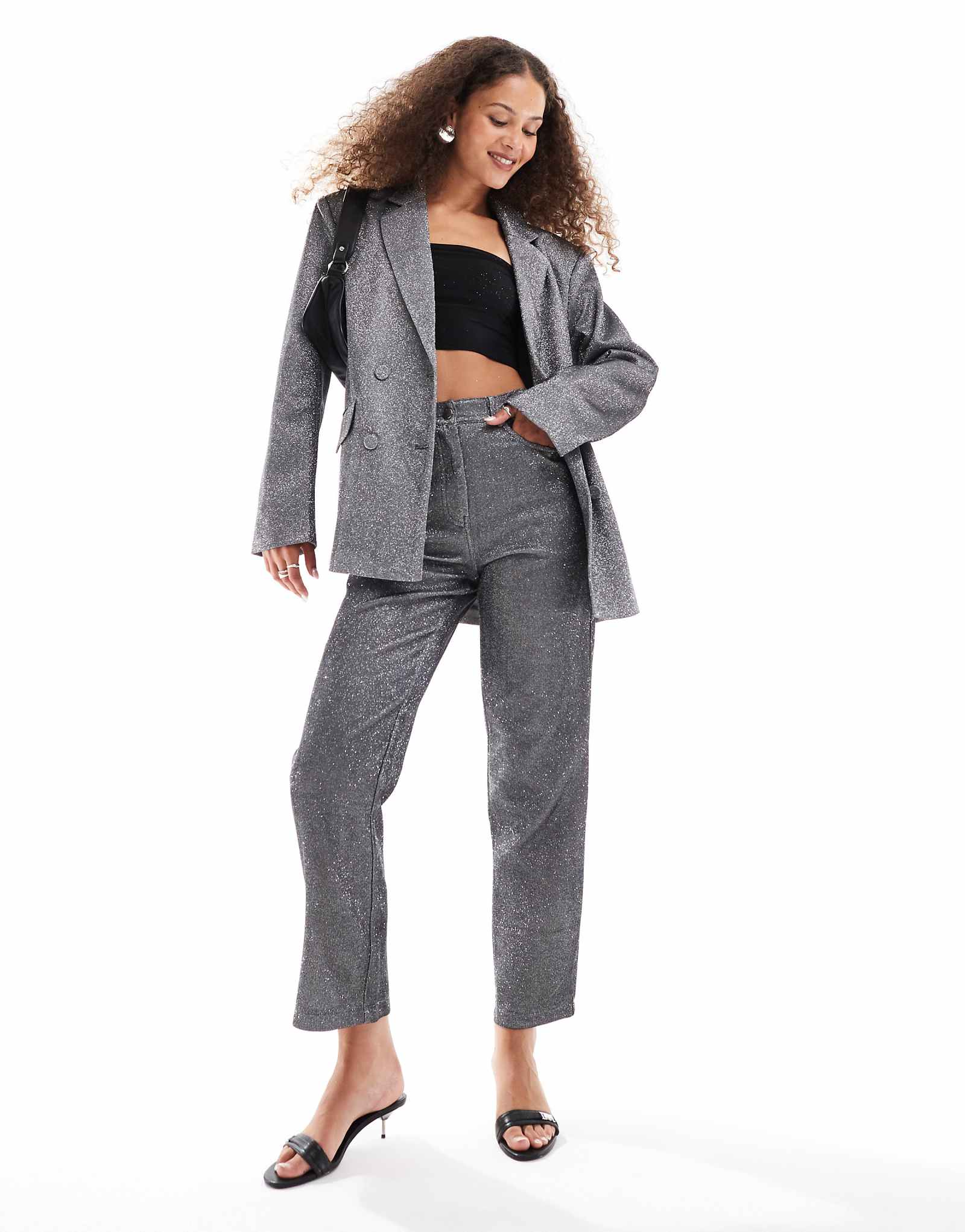 Брюки Amy Lynn серебристого цвета с металлическим люрексом Lupe - часть комплекта 13890₽