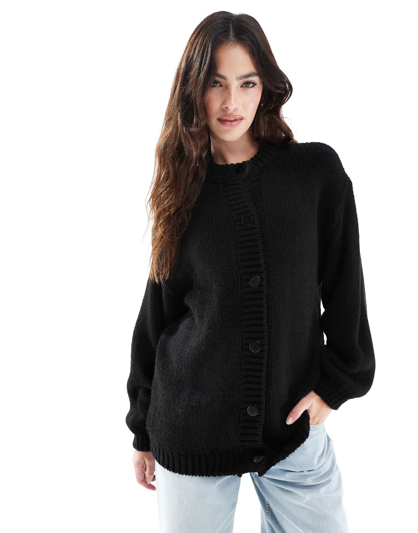 Дизайнерский вязаный кардиган ASOS с круглым вырезом горловины черного цвета 7290₽