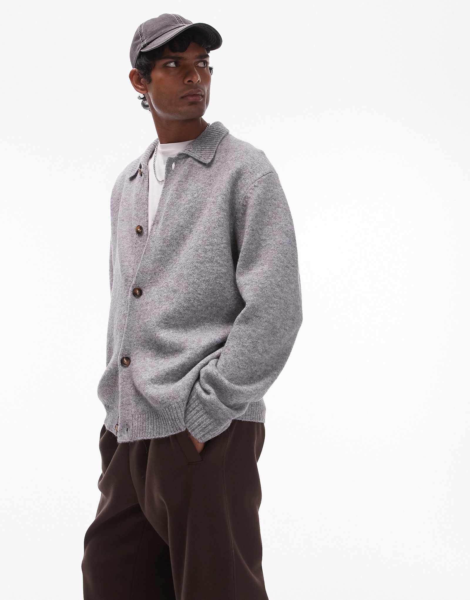 Вязаный кардиган Topman на пуговицах цвета древесного угля 13690₽