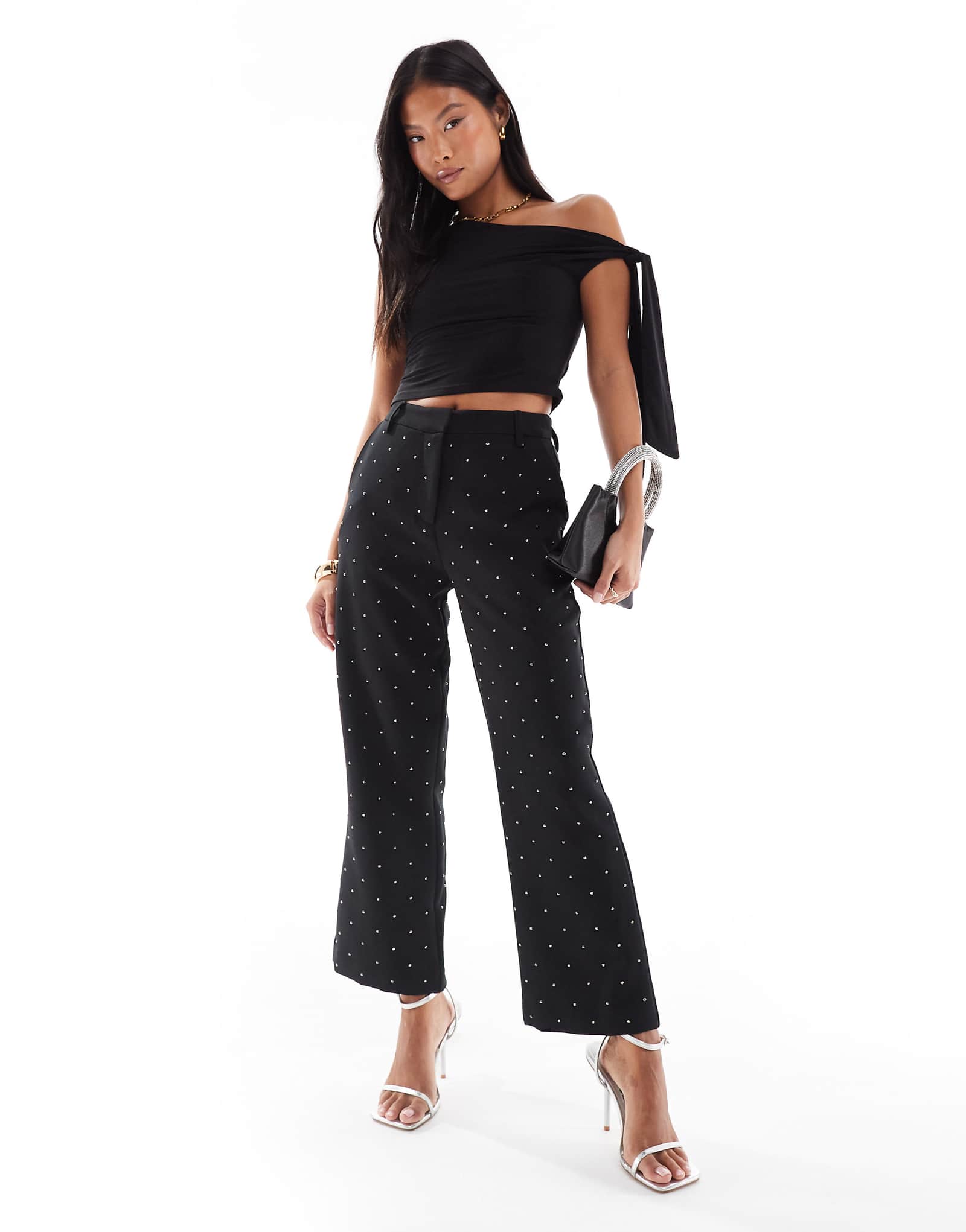 Брюки ASOS DESIGN Petite с заниженной посадкой на щиколотке черного цвета сшитые по индивидуальному заказу 8390₽