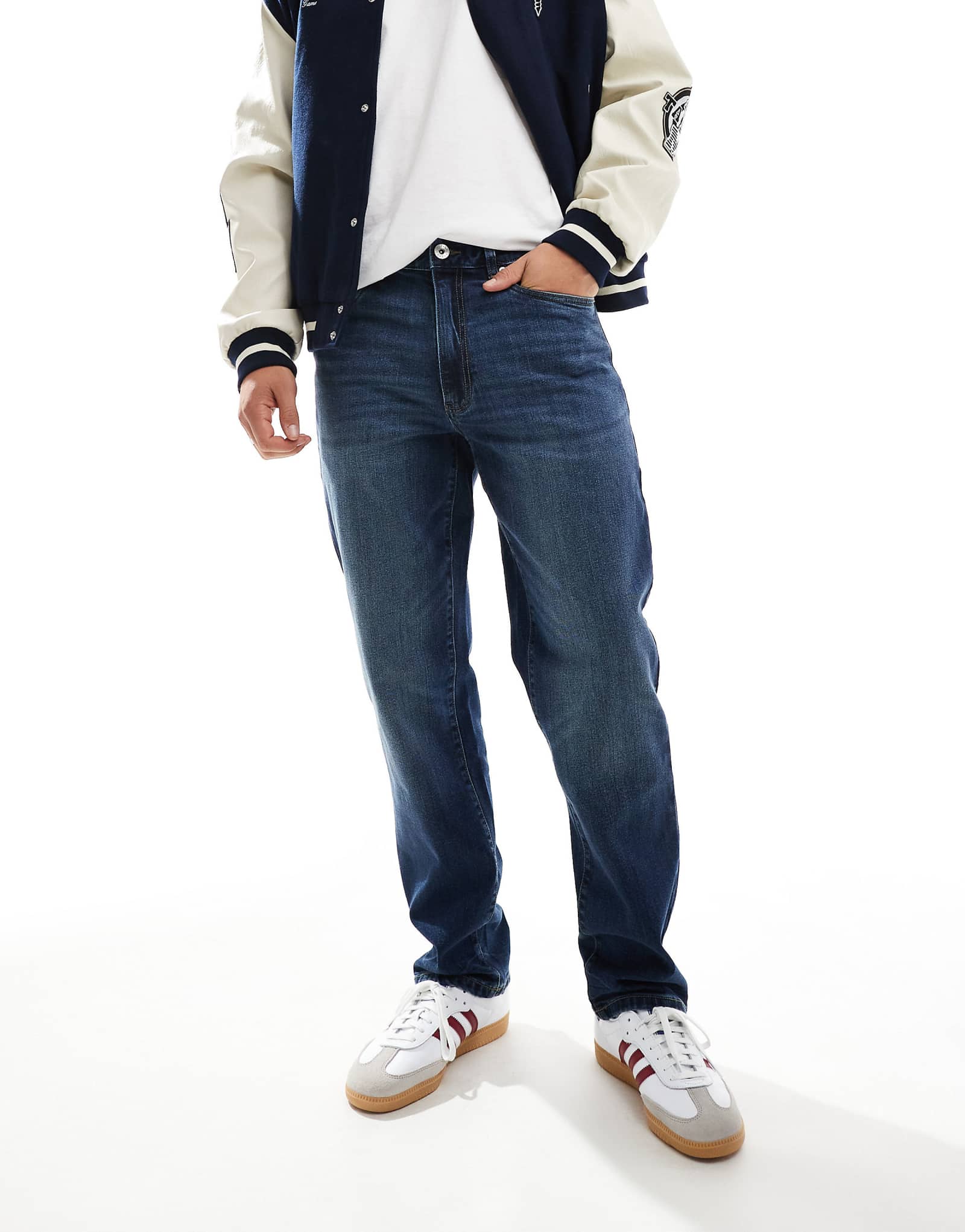 Свободные джинсы от Фараха Норвуда цвета индиго 14790₽