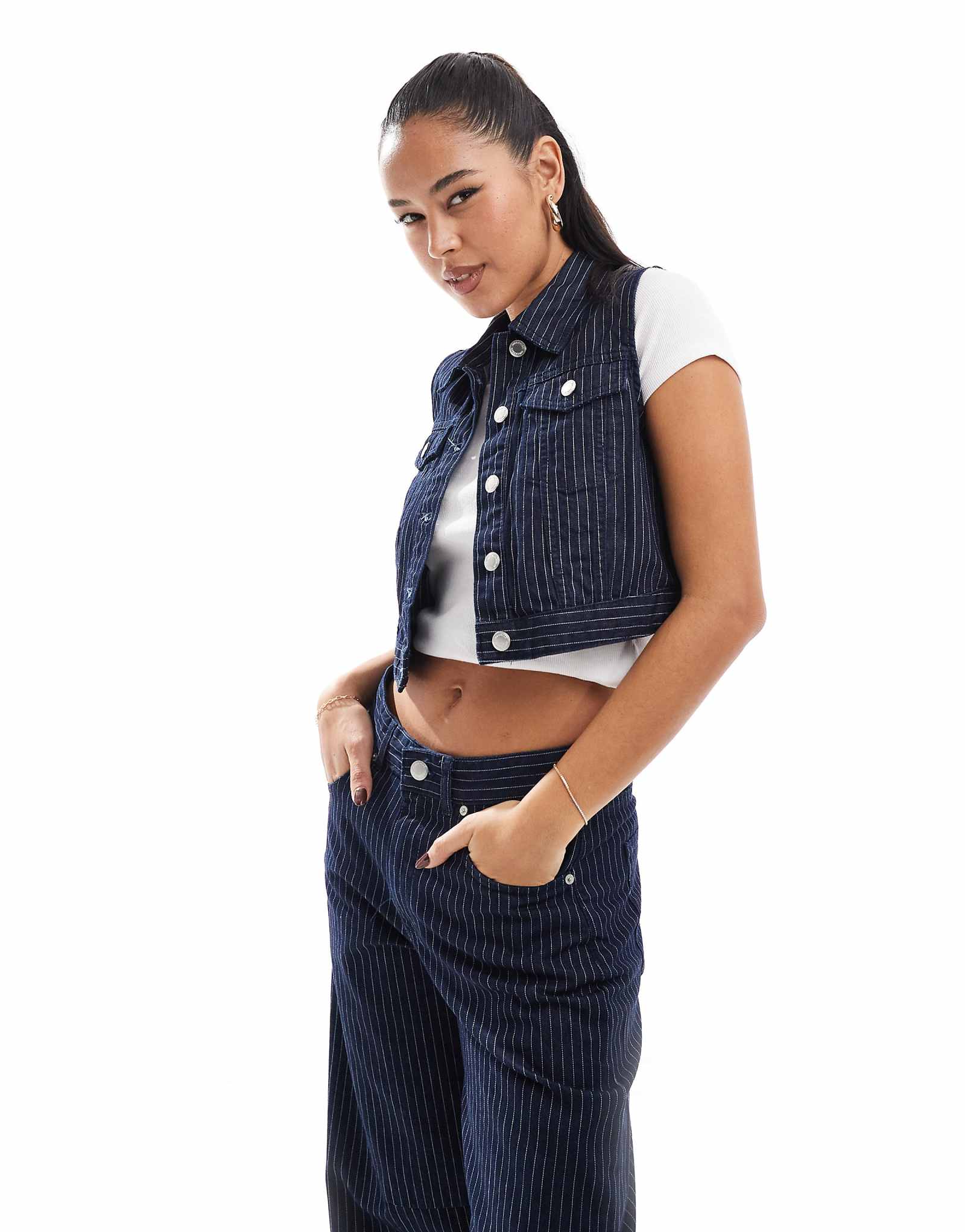 Джинсовый жилет в полоску Pull-Bear темно-синего цвета с полосками - часть комплекта