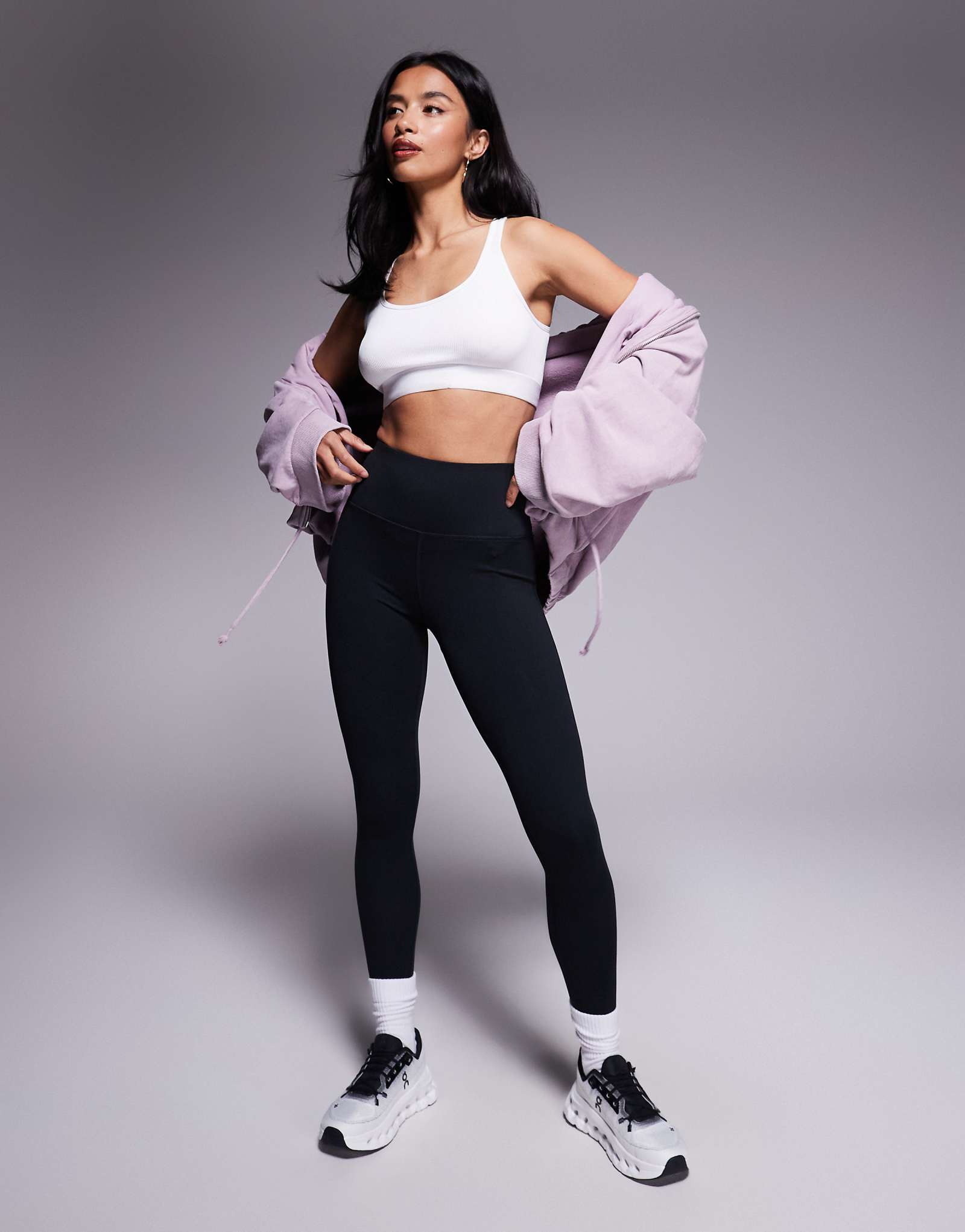 Спортивные леггинсы ASOS 4505 Petite Icon yoga soft touch черного цвета 5690₽