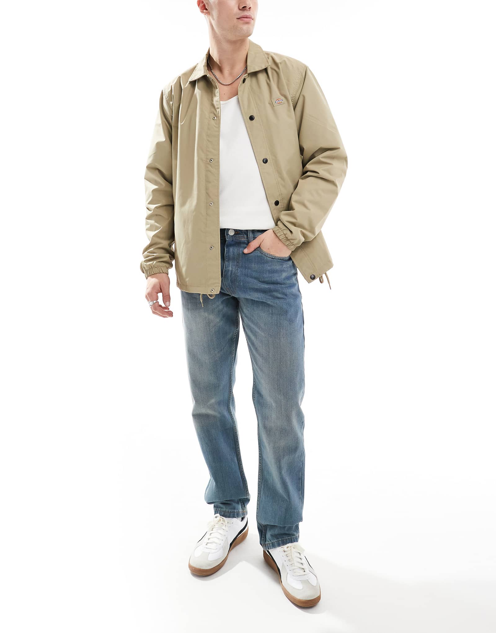 Жесткие джинсы прямого кроя DTT темно-синего винтажного оттенка 3490₽