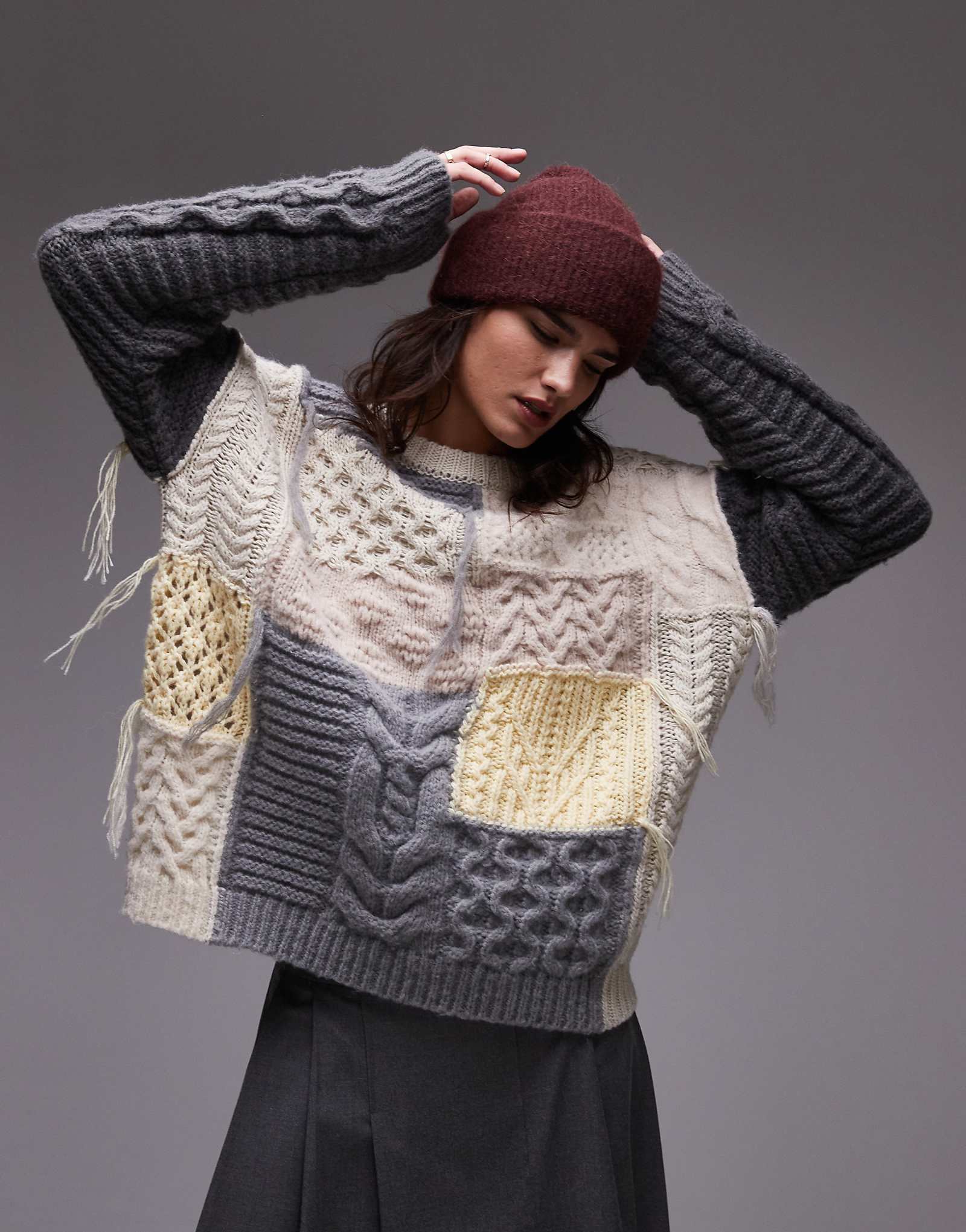 Вязаный Topshop плотный свитер оверсайз в стиле пэчворк из нескольких цветов 20390₽