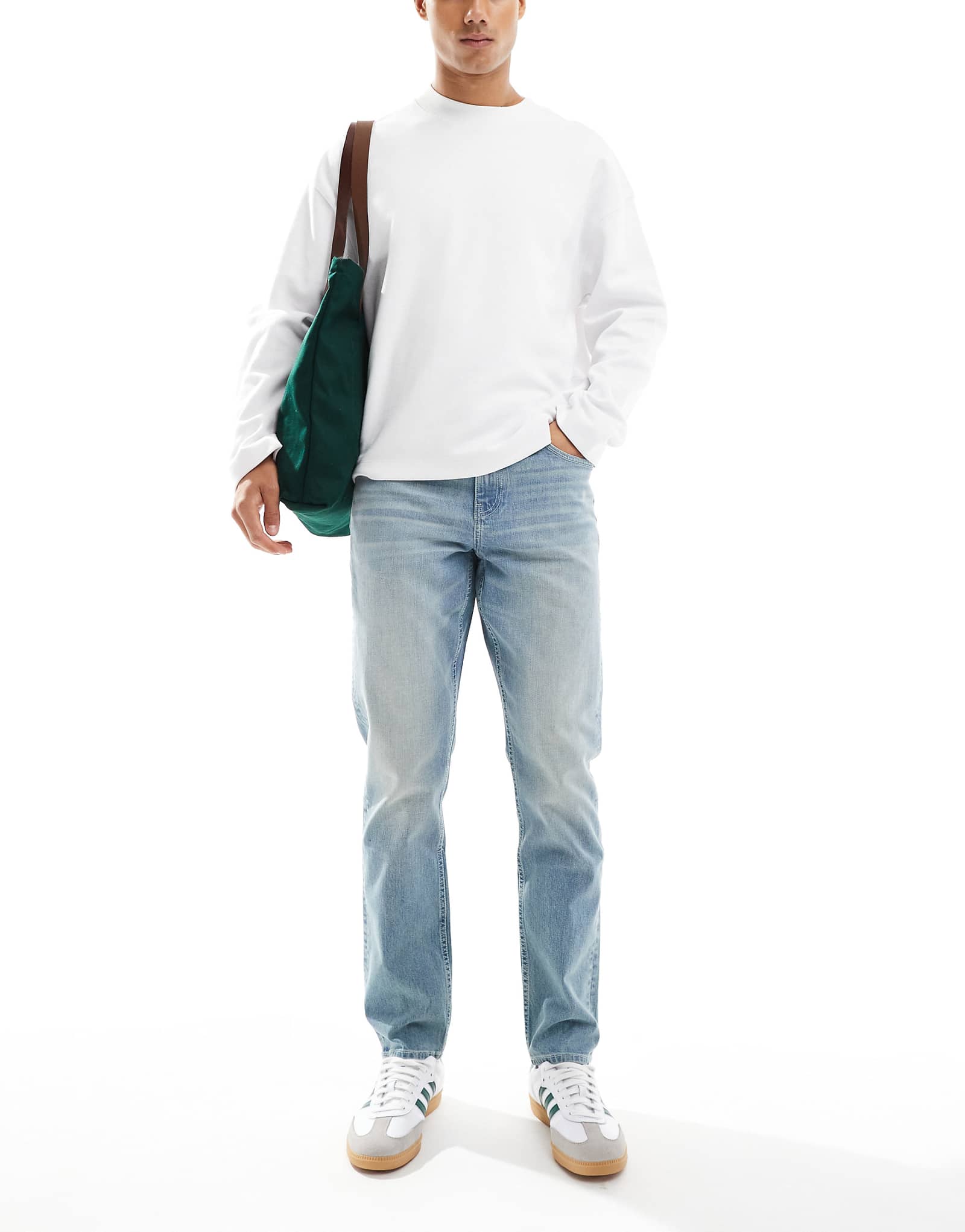 ДИЗАЙНЕРСКИЕ зауженные джинсы ASOS светло-голубого цвета 4790₽