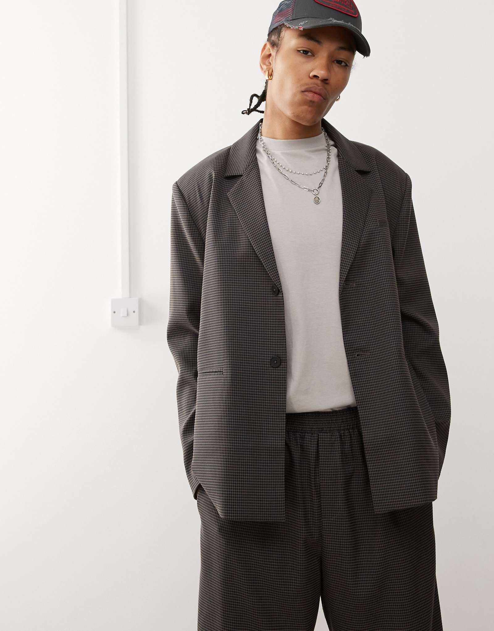 Блейзер оверсайз серого цвета COLLUSION в клетку - часть комплекта