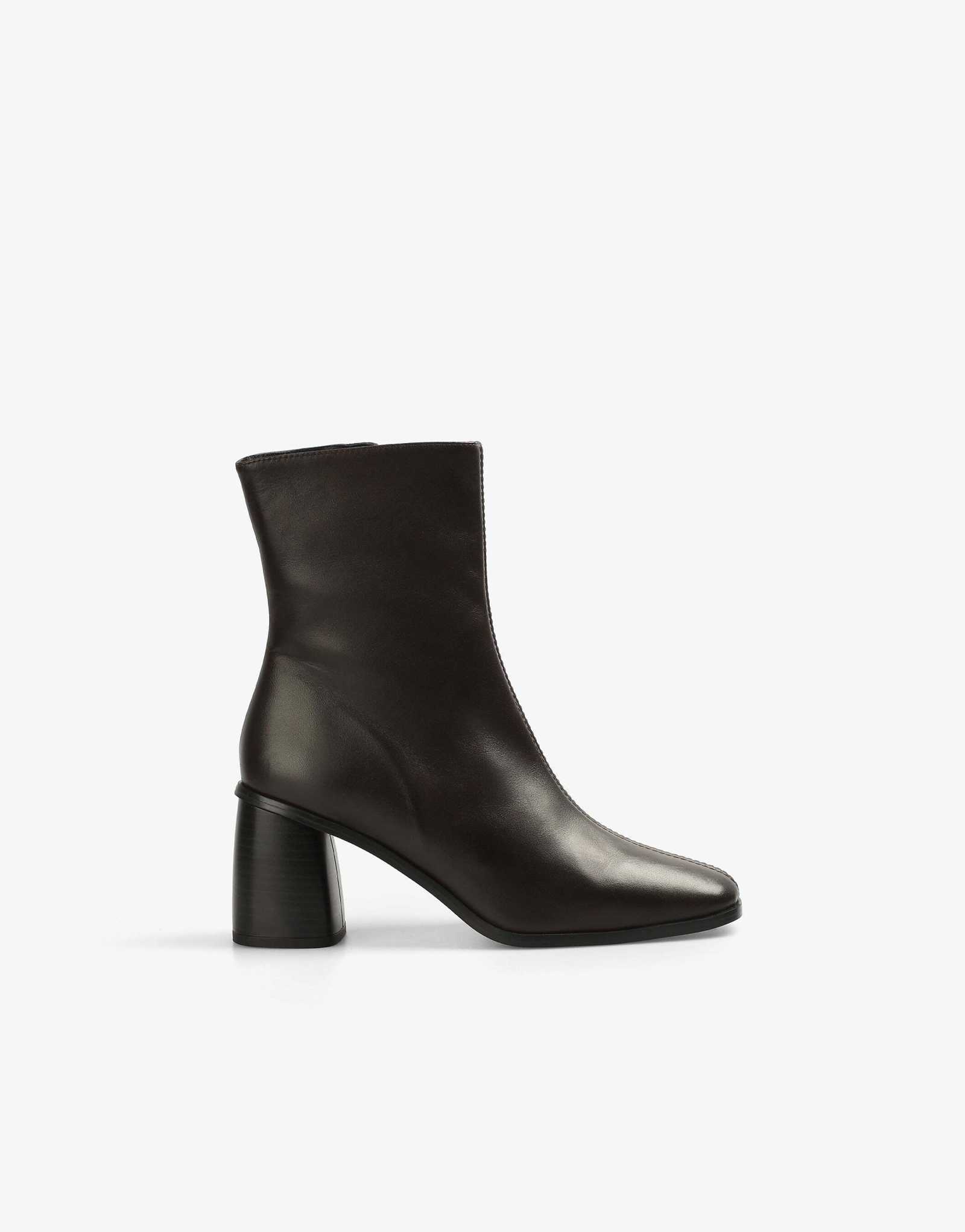 Ботильоны-бананы Scalpers темно-коричневого цвета 37590₽