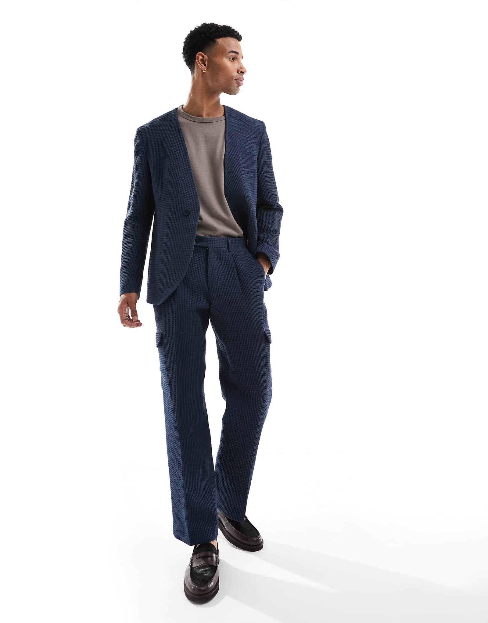 Брюки от костюма Viggo waffle темно-синего цвета - часть комплекта 8890₽