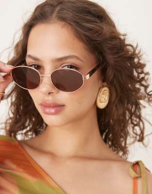 ДИЗАЙНЕРСКИЕ металлические овальные солнцезащитные очки ASOS из розового золота с круглыми дужками